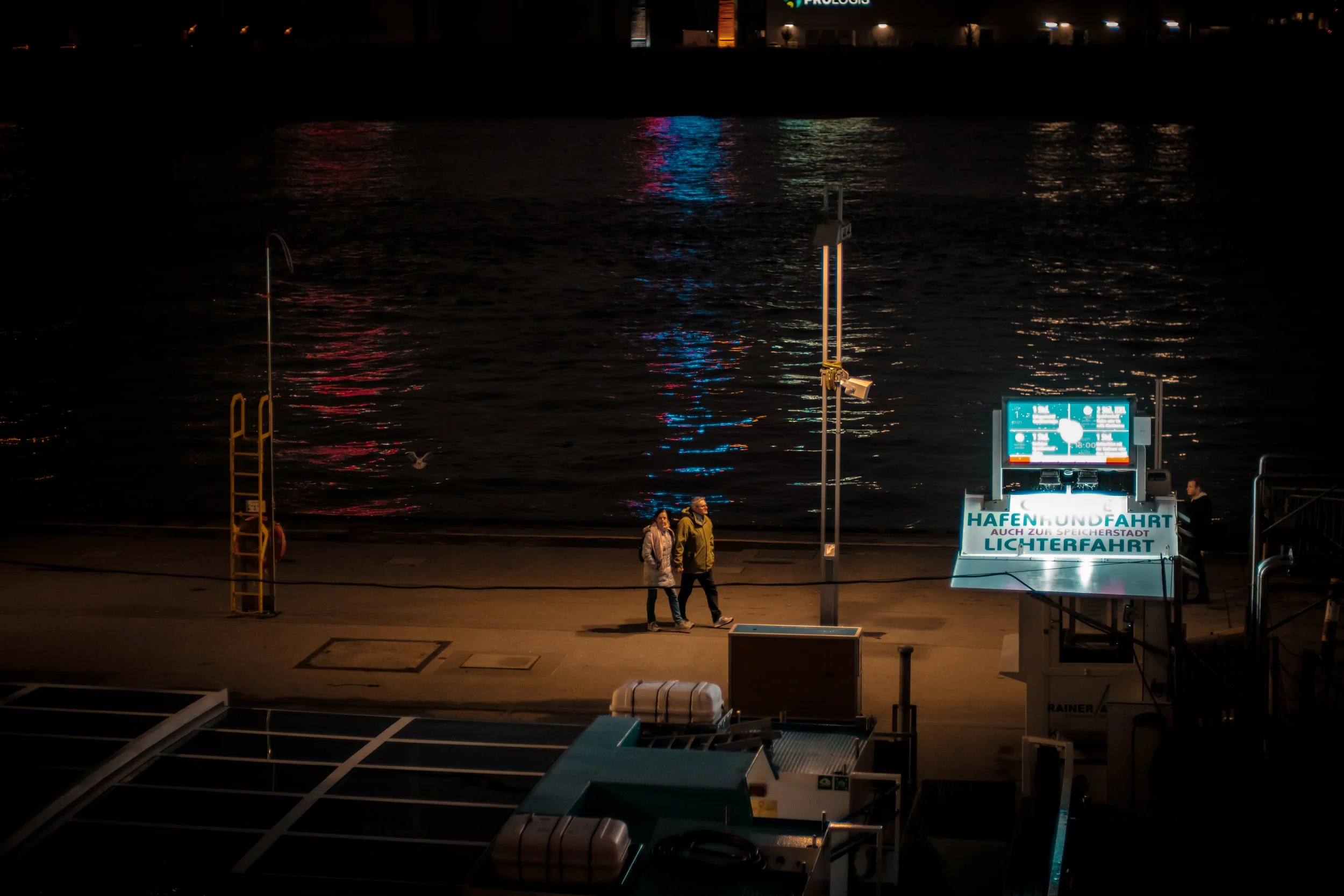 XPRO5180.jpg