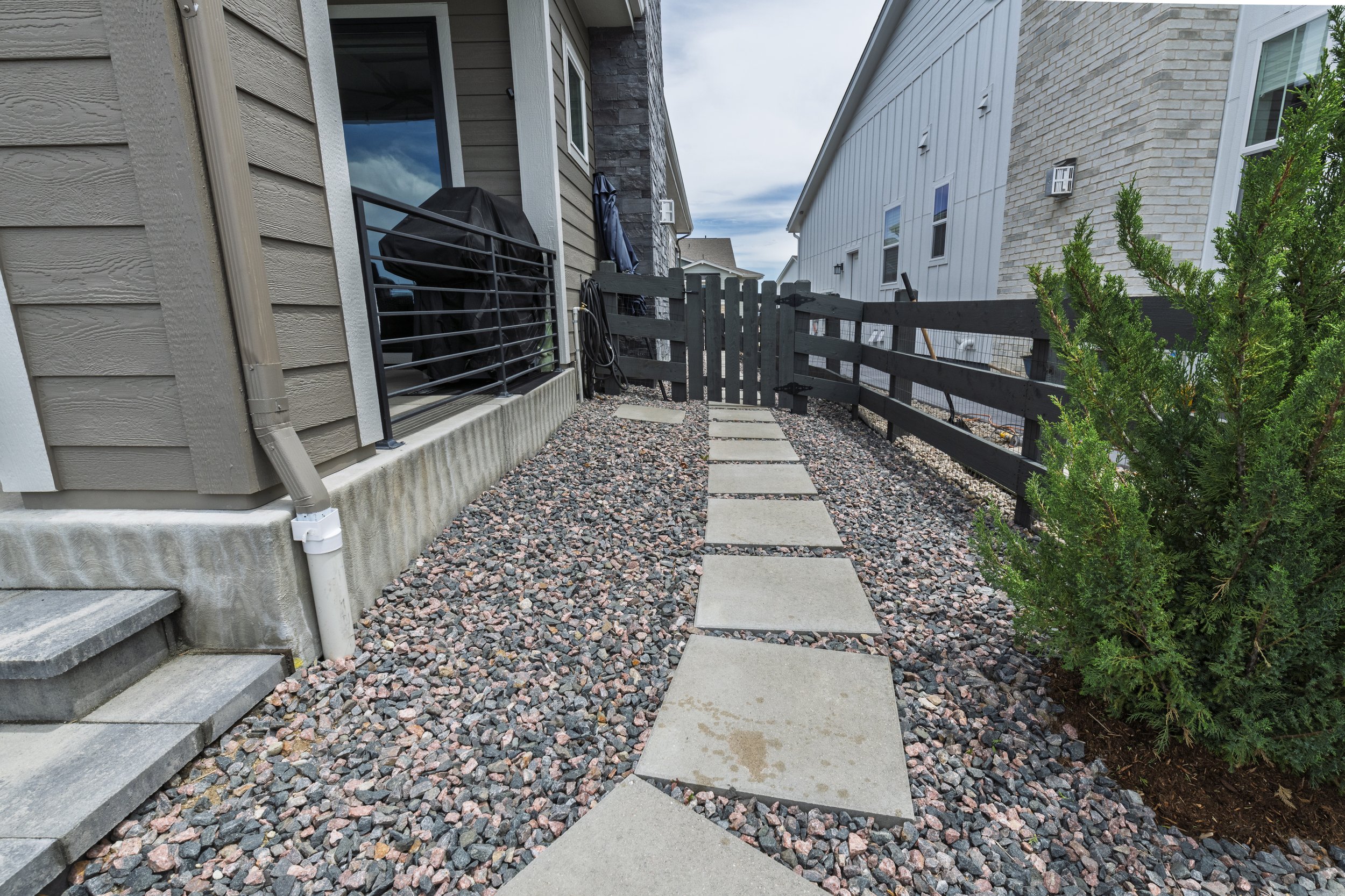 Enviroscapes - Jackson - Castle Pines-118.jpg