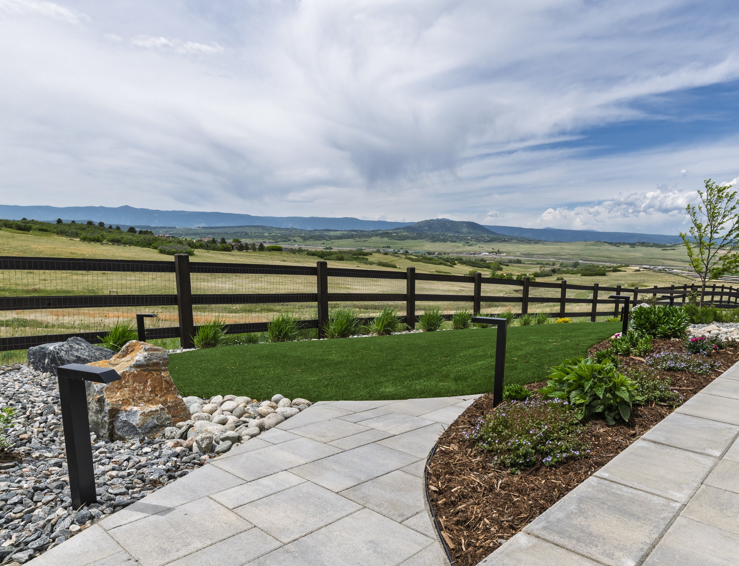 Enviroscapes - Matteazzi - Castle Rock-122.jpg