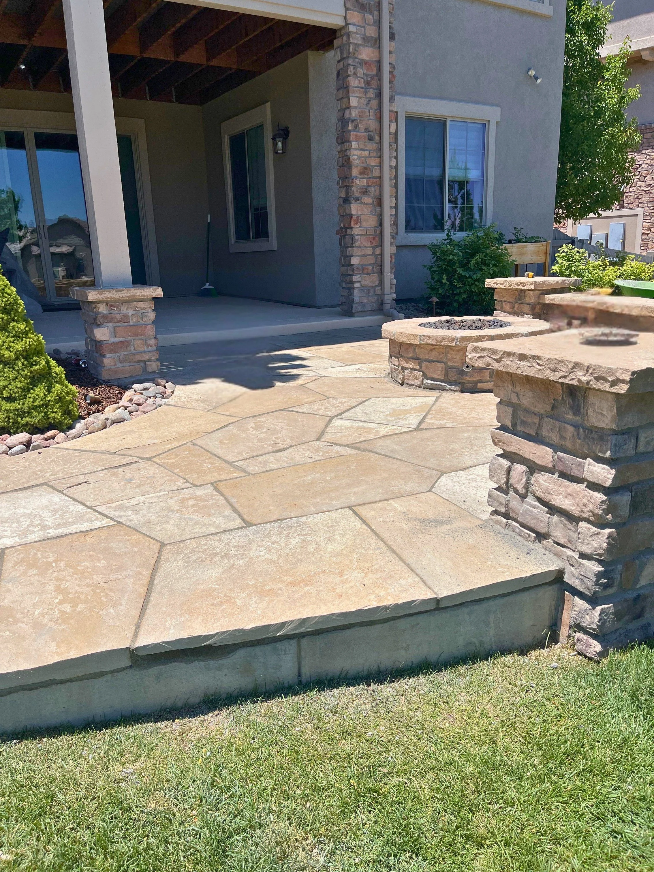 Flagstone patio