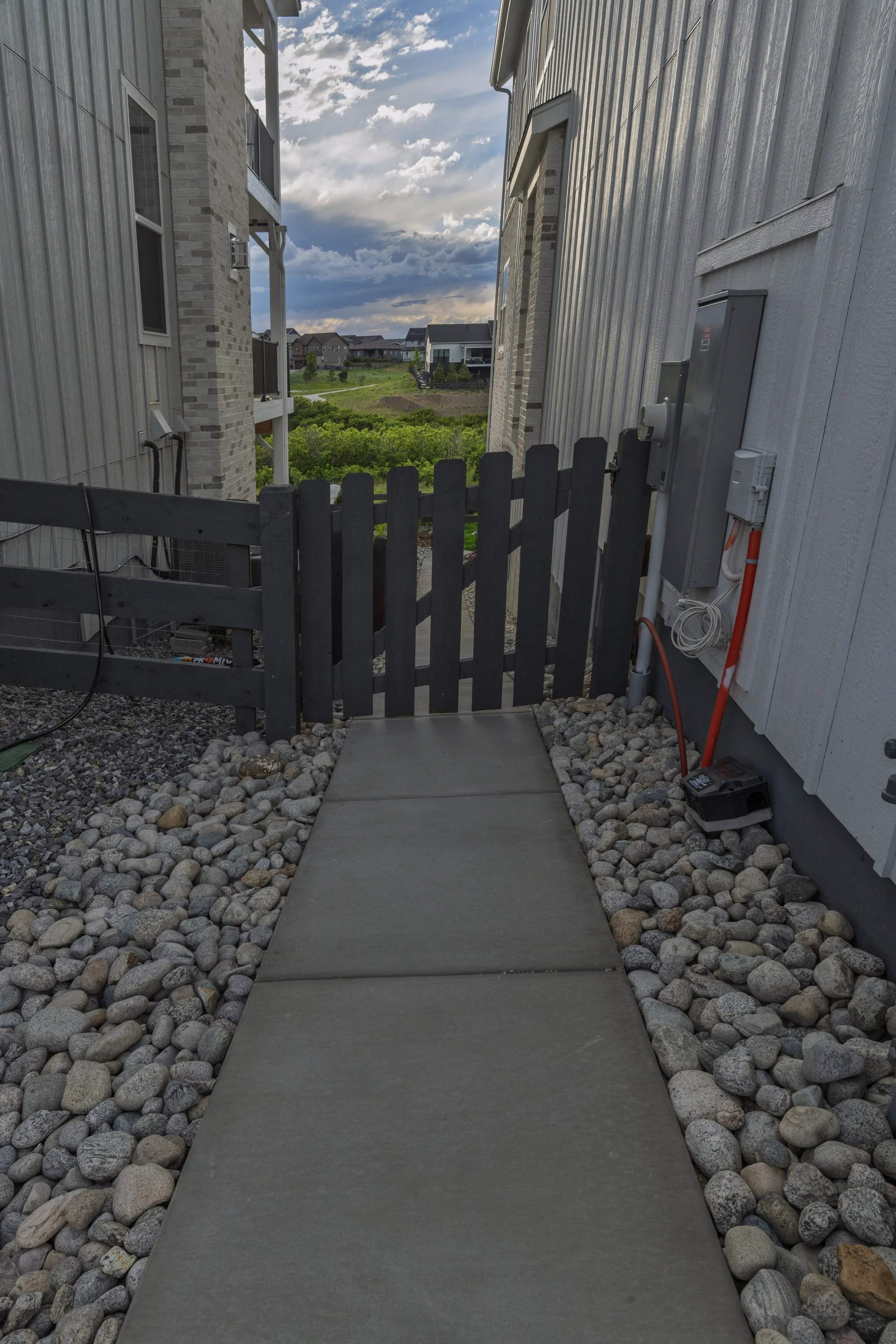 Enviroscapes - Blakeman - Castle Pines-111.jpg
