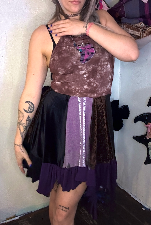 purple/brown flow dress (sz medium)
