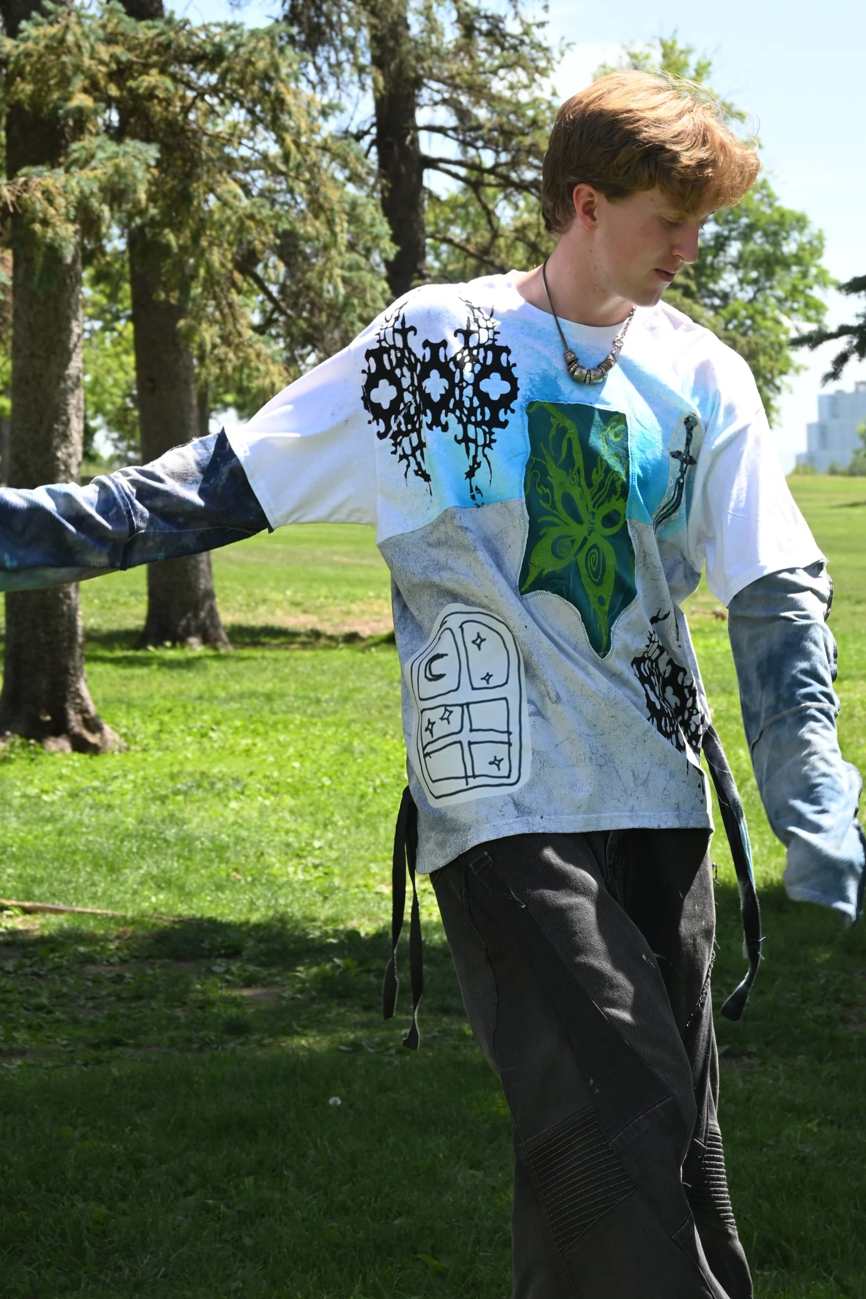 blue tye dye chaos chasm patchwork long sleeve (sz xlarge)