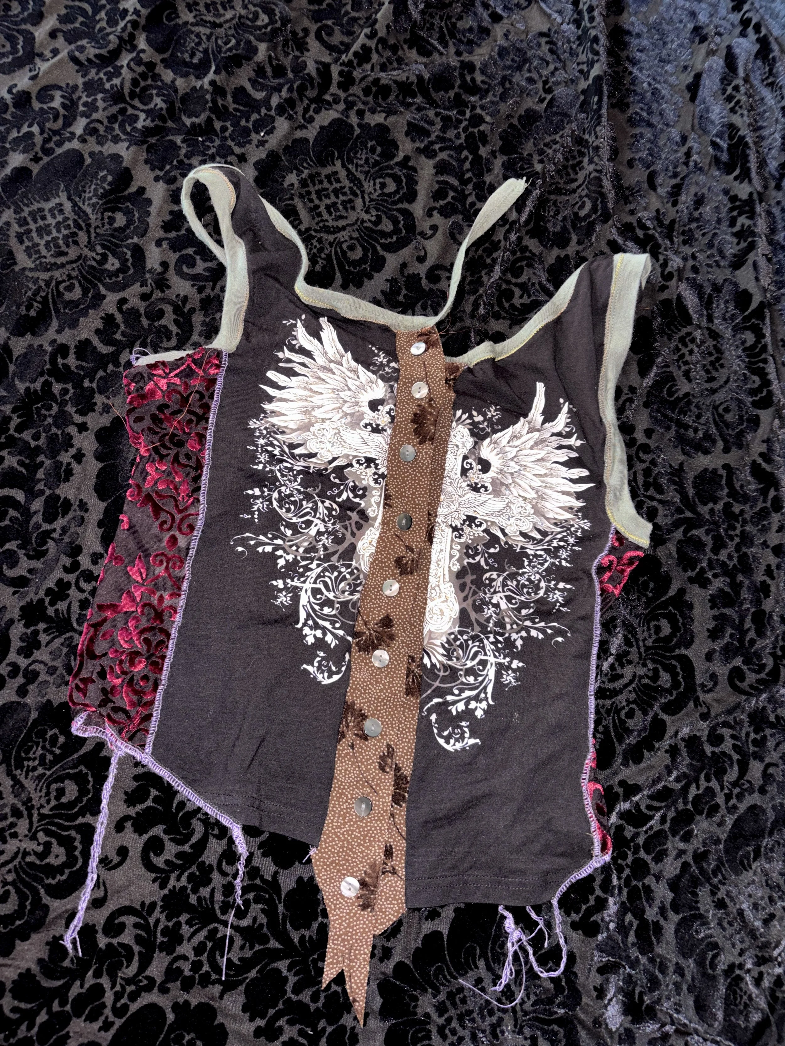 black/red deconstructed tank top  tank top (sz medium)