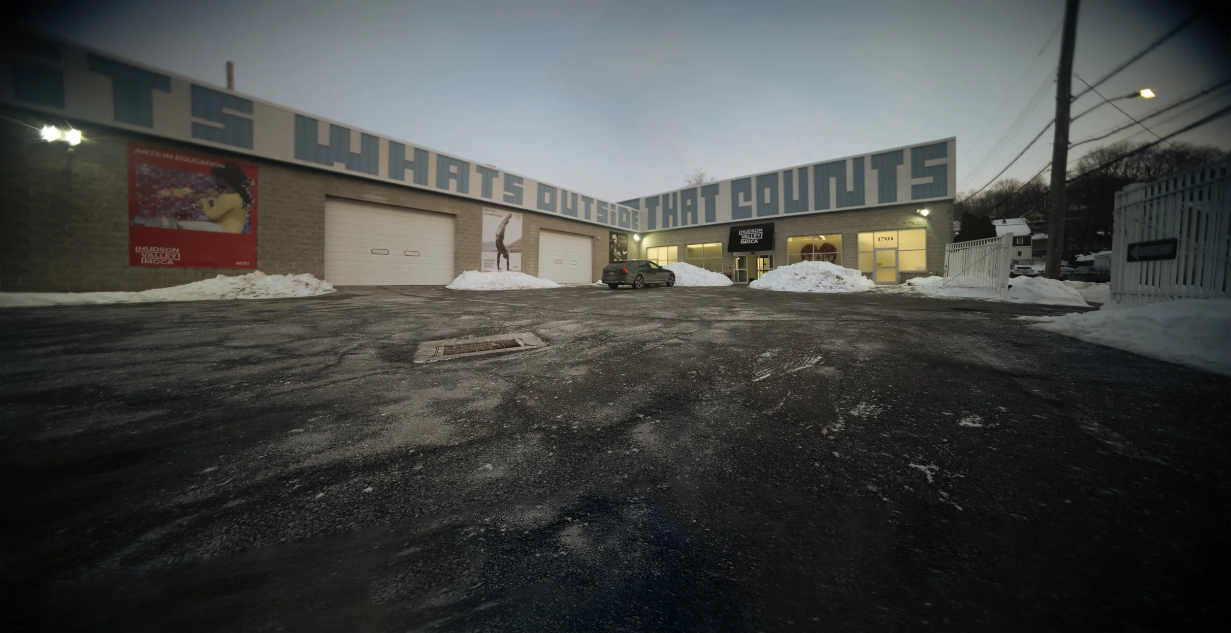 hudson valley moca exterior