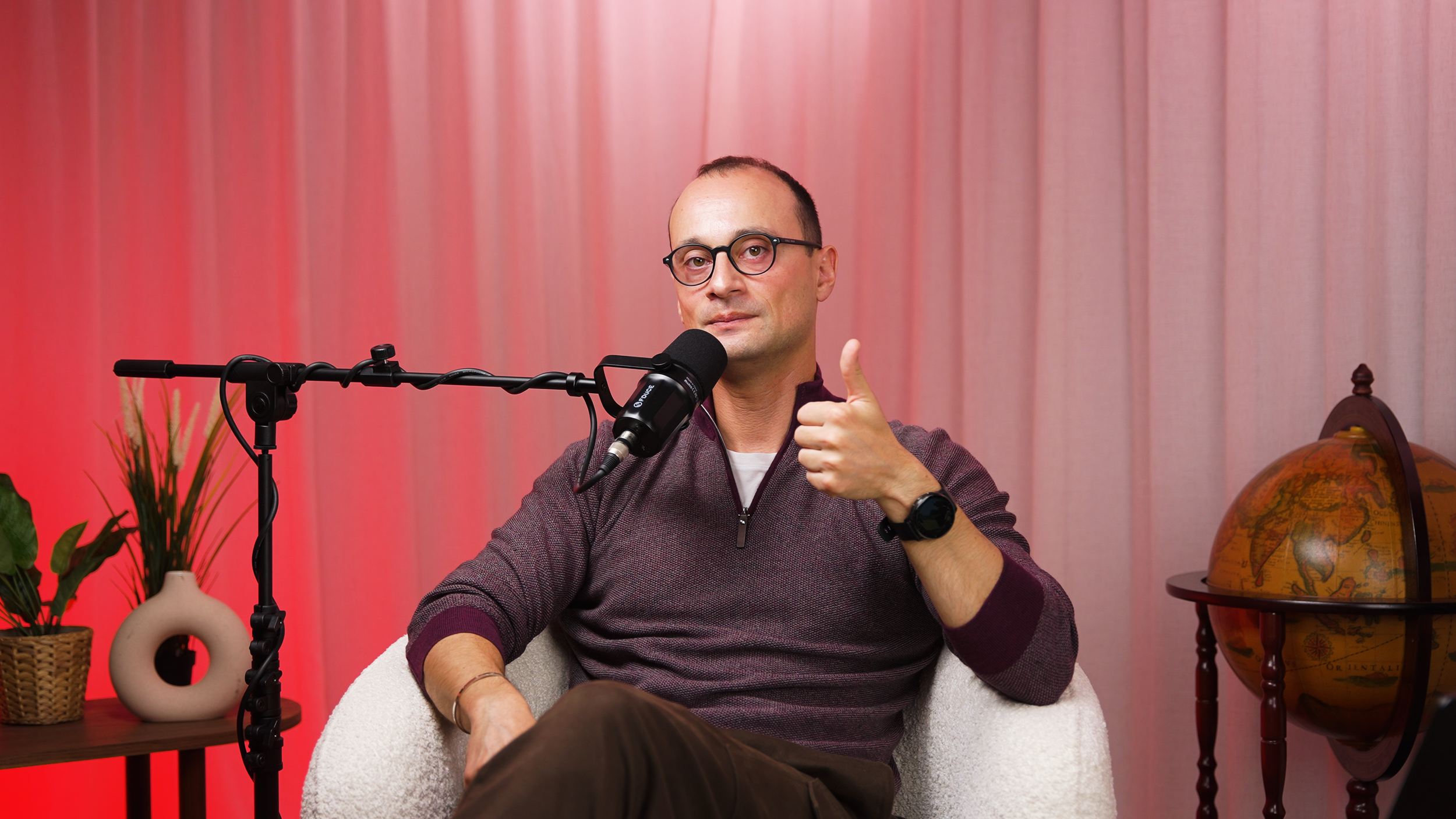 white with red example.png