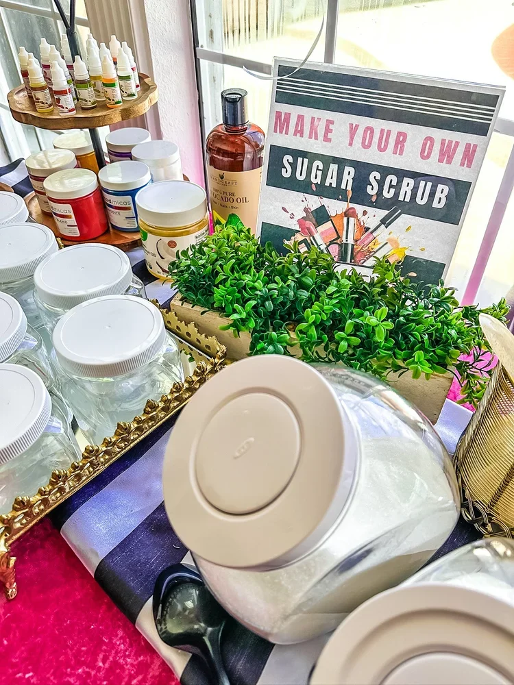 houston spa birthday party arts and crafts 2.webp