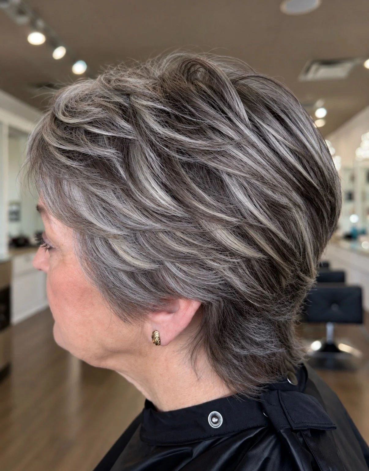 Soft, dimensional, and effortlessly elegant. 🤍✨

Beautiful salt &amp; pepper grey blending paired with a fresh, textured cut for a seamless, natural finish. Proof that embracing your grey can be absolutely stunning!

📍 Pani Style Hair Salon &mdash;