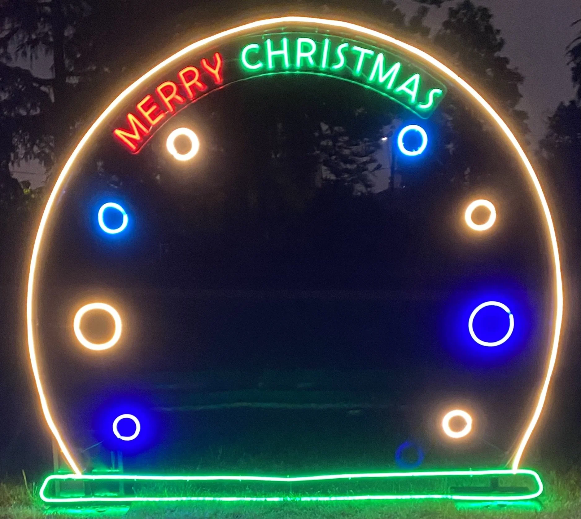 Snow Globe Merry Christmas_Square.JPEG