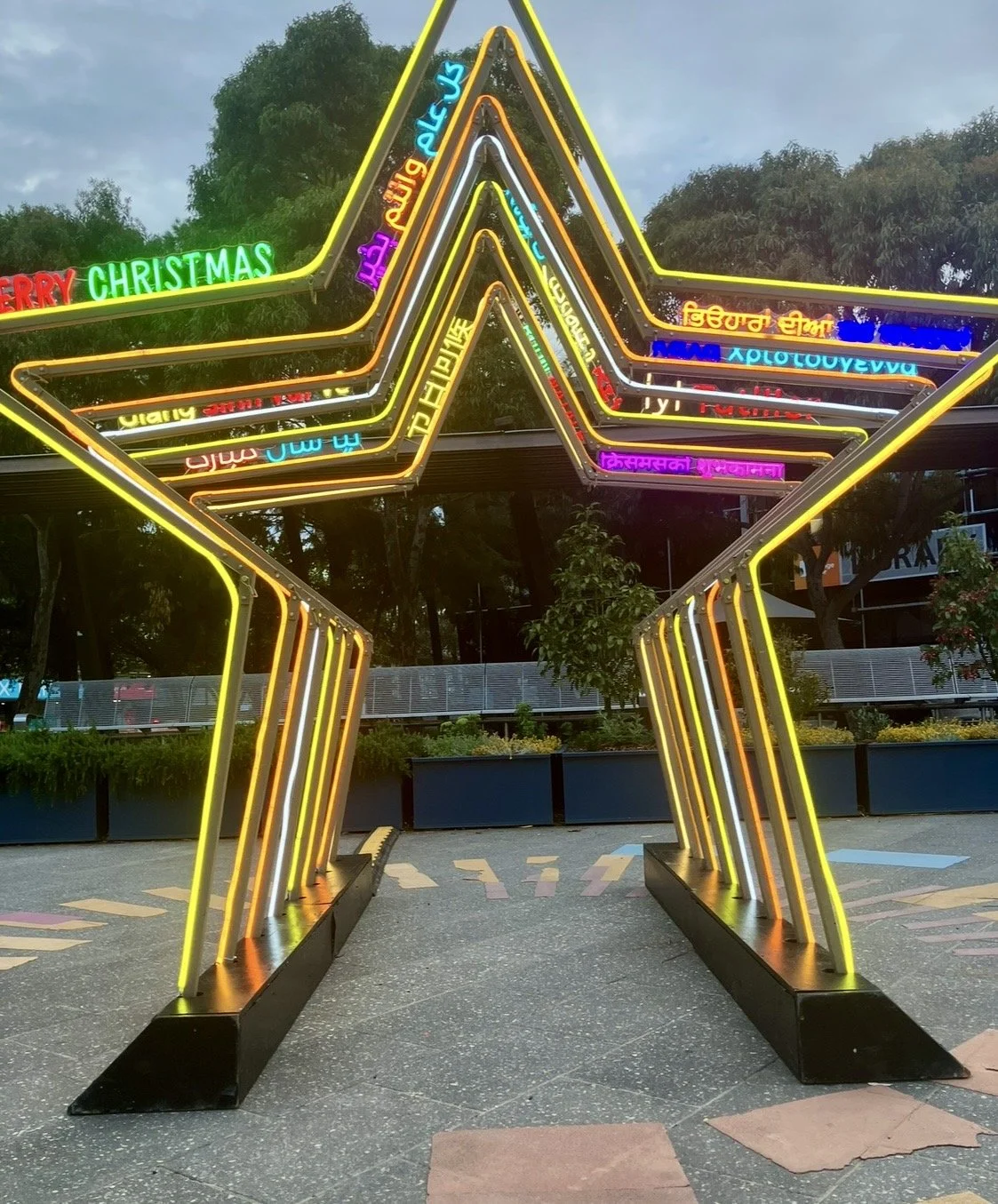 Star with xmas text-1.jpg