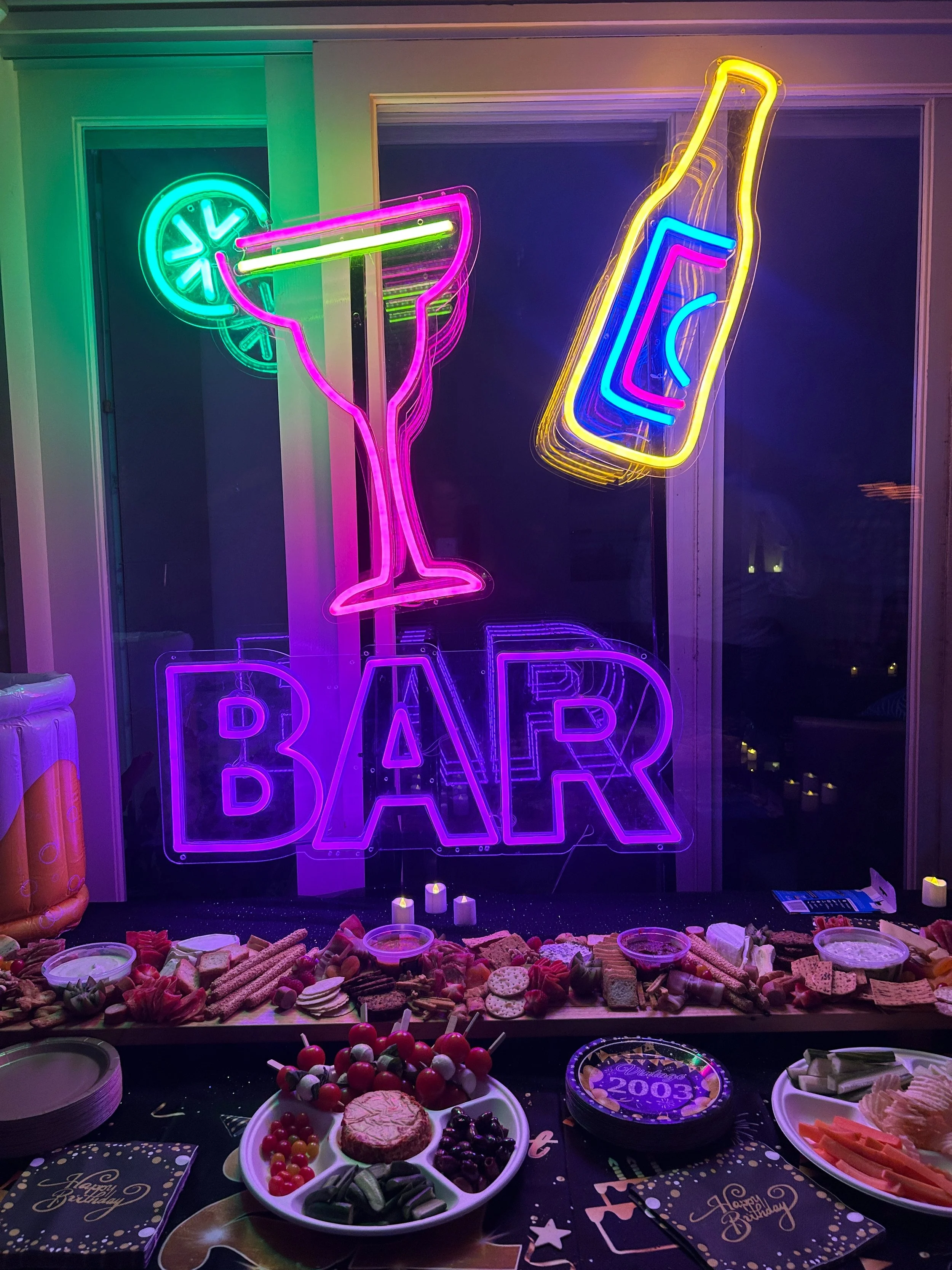 BAR Beer and Cocktail Glass.jpg