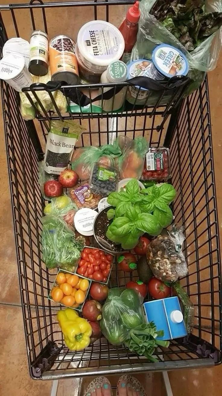 Navigating Emotional Eating With Confidence - FREE Virtual Group Talk