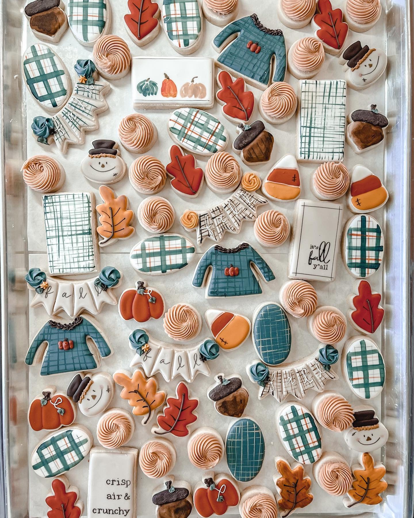 MH-Cookie-Shoppe-Fall-Design-custom-cookies05.jpeg