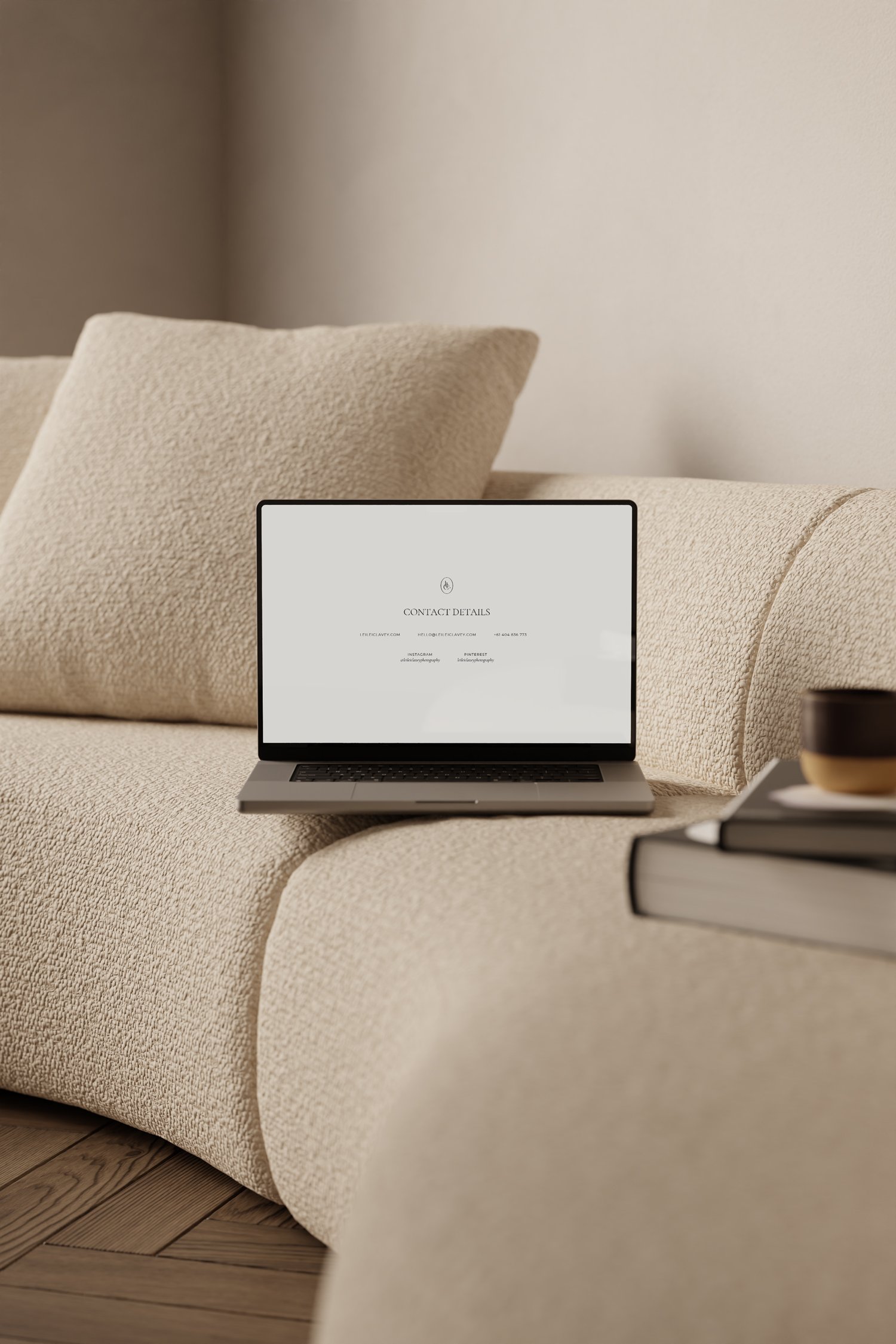 Wedding-Guide-Cover-Laptop-D-Contact.jpg