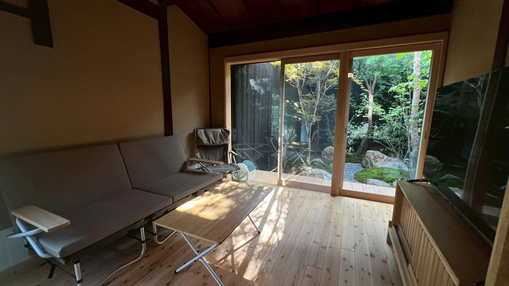 LINE_ALBUM_2025.08.30 手機拍的叔叔_260120_4.jpg