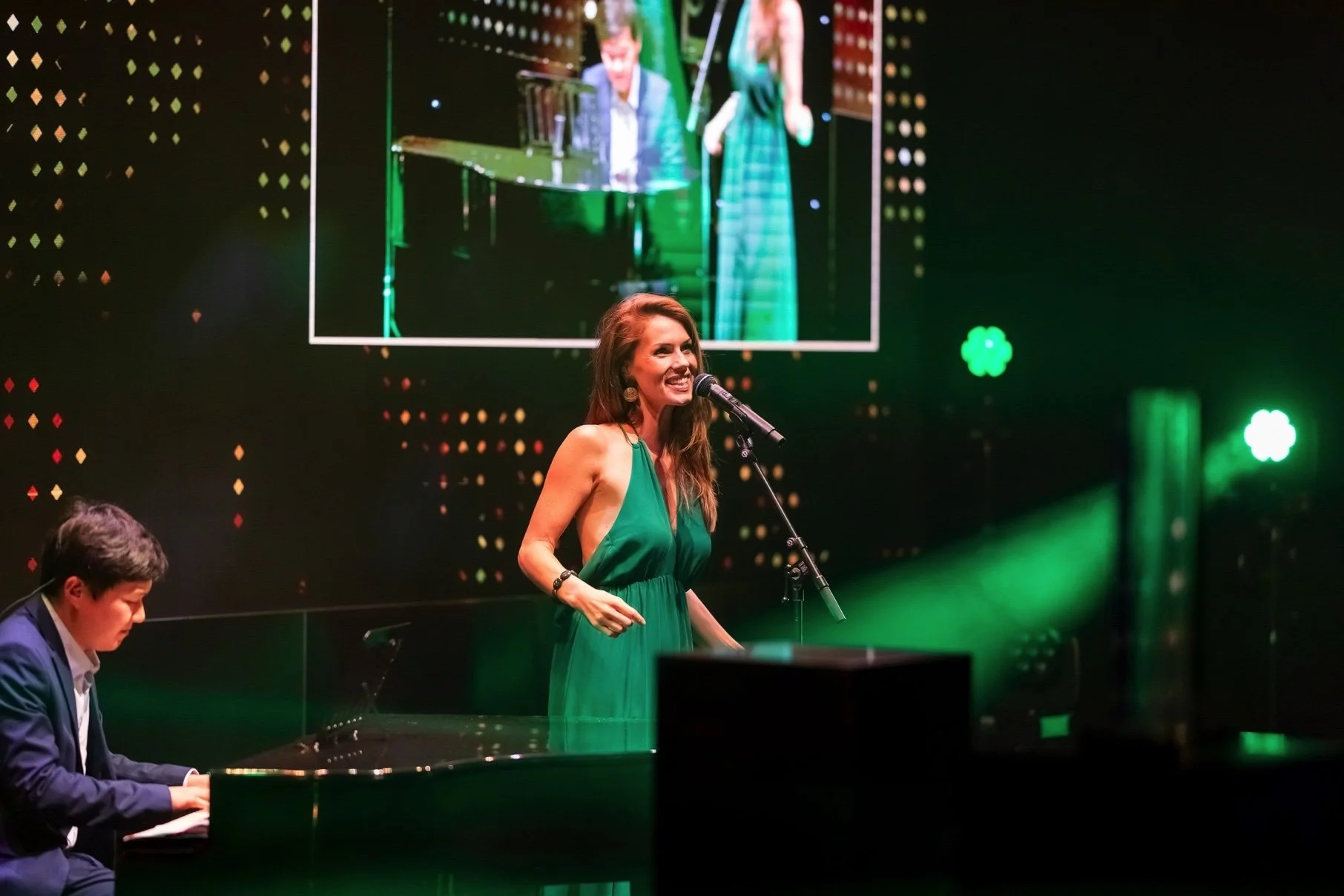 Zangeres+Esther+Sels+uitreiking+awards+zangeres+live.jpg