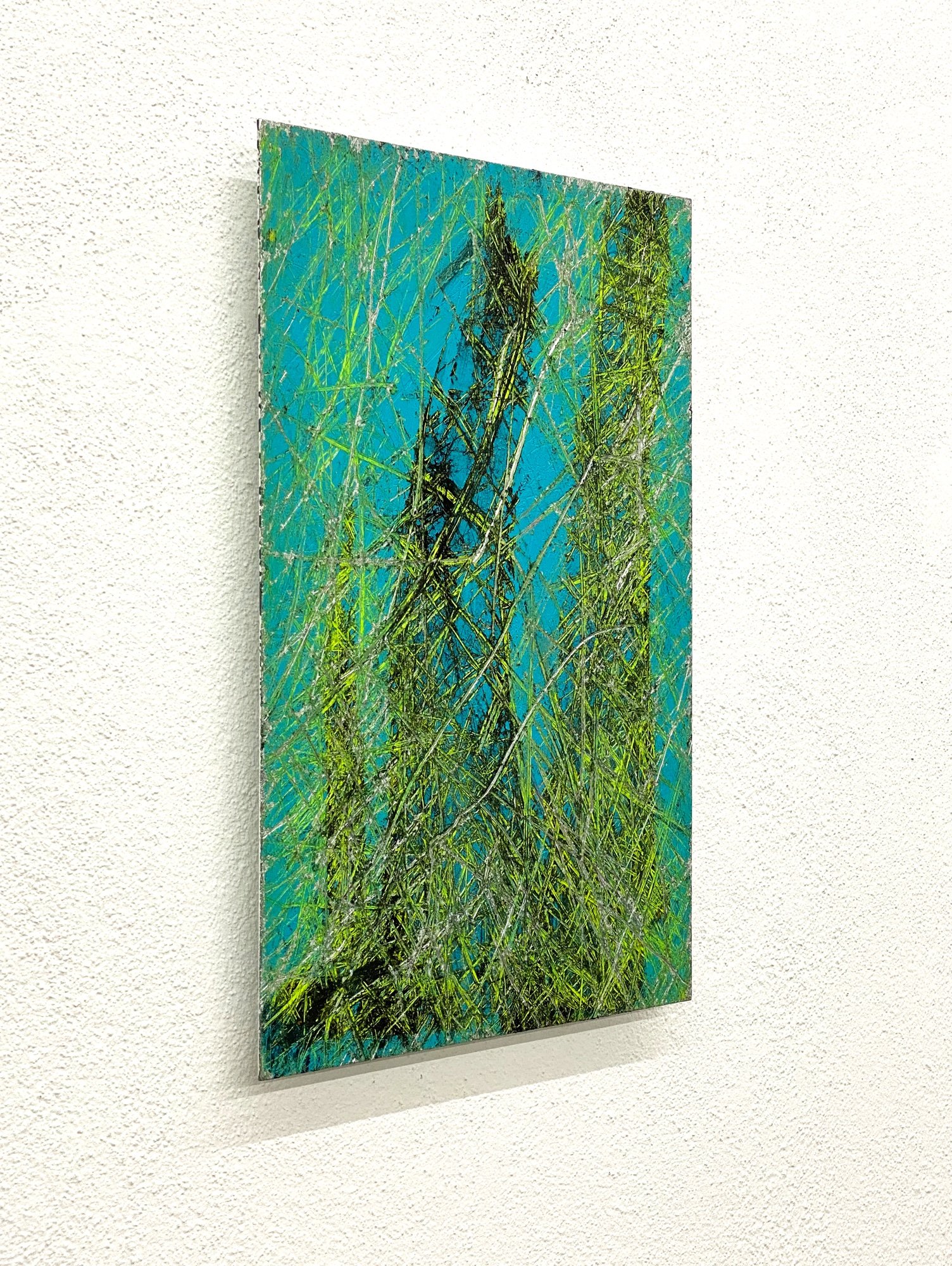 Survivor, 2021  
Enamel paint on aluminium  
45 x 30 cm