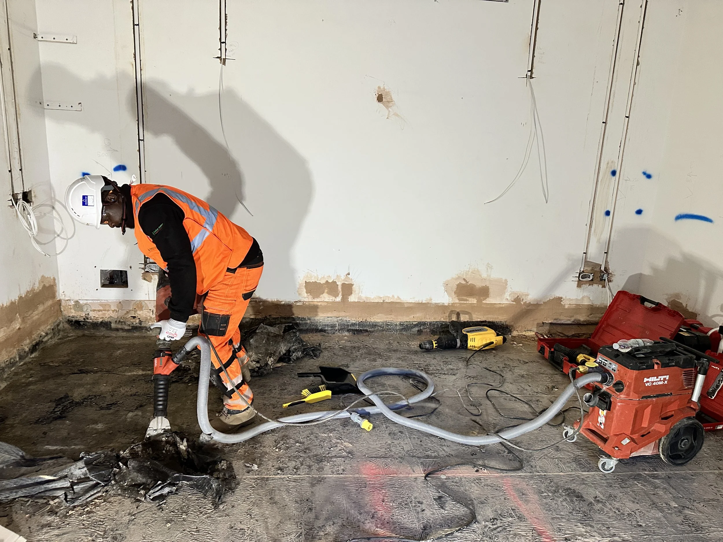 02-floor-grinding-dust-control.jpg