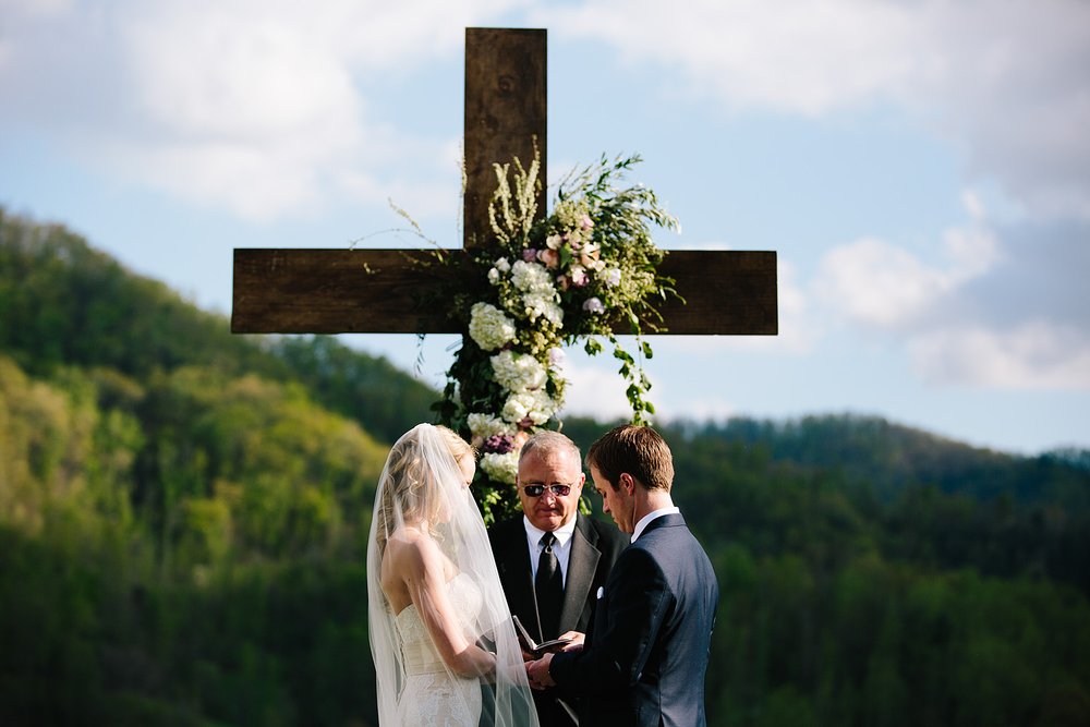 jeremy-russell-asheville-claxton-wedding-1604-26.jpg