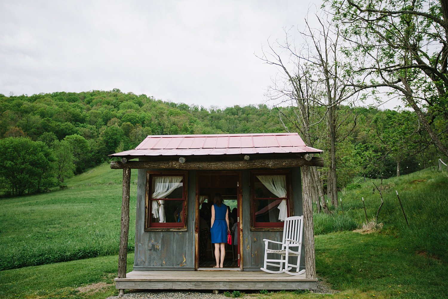 jeremy-russell-claxton-farm-wedding-1405-04.jpg