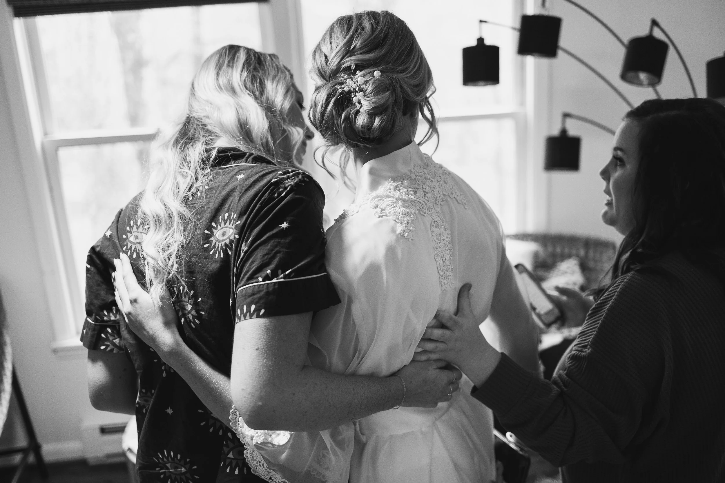 JeremyRussell-The-Venue-Wedding-Asheville-221105-06.jpg