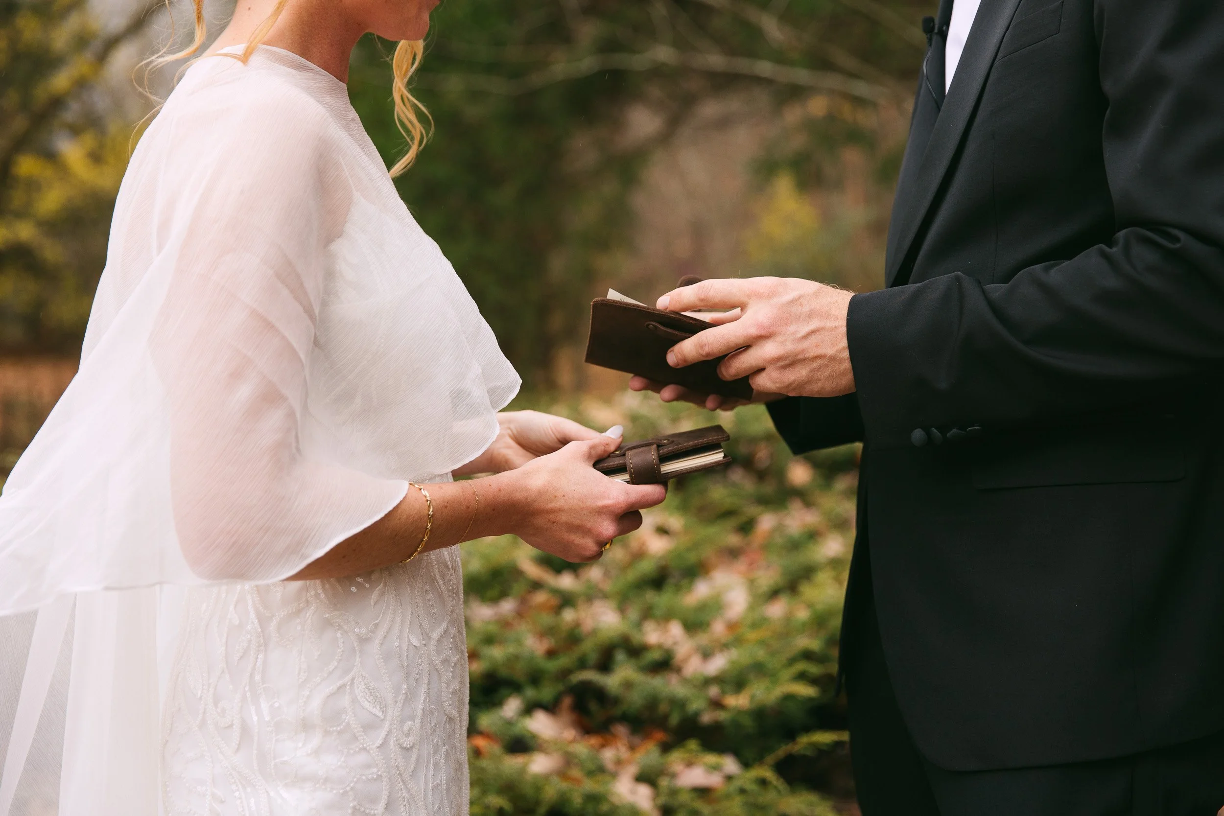 JeremyRussell-The-Venue-Wedding-Asheville-221105-28.jpg