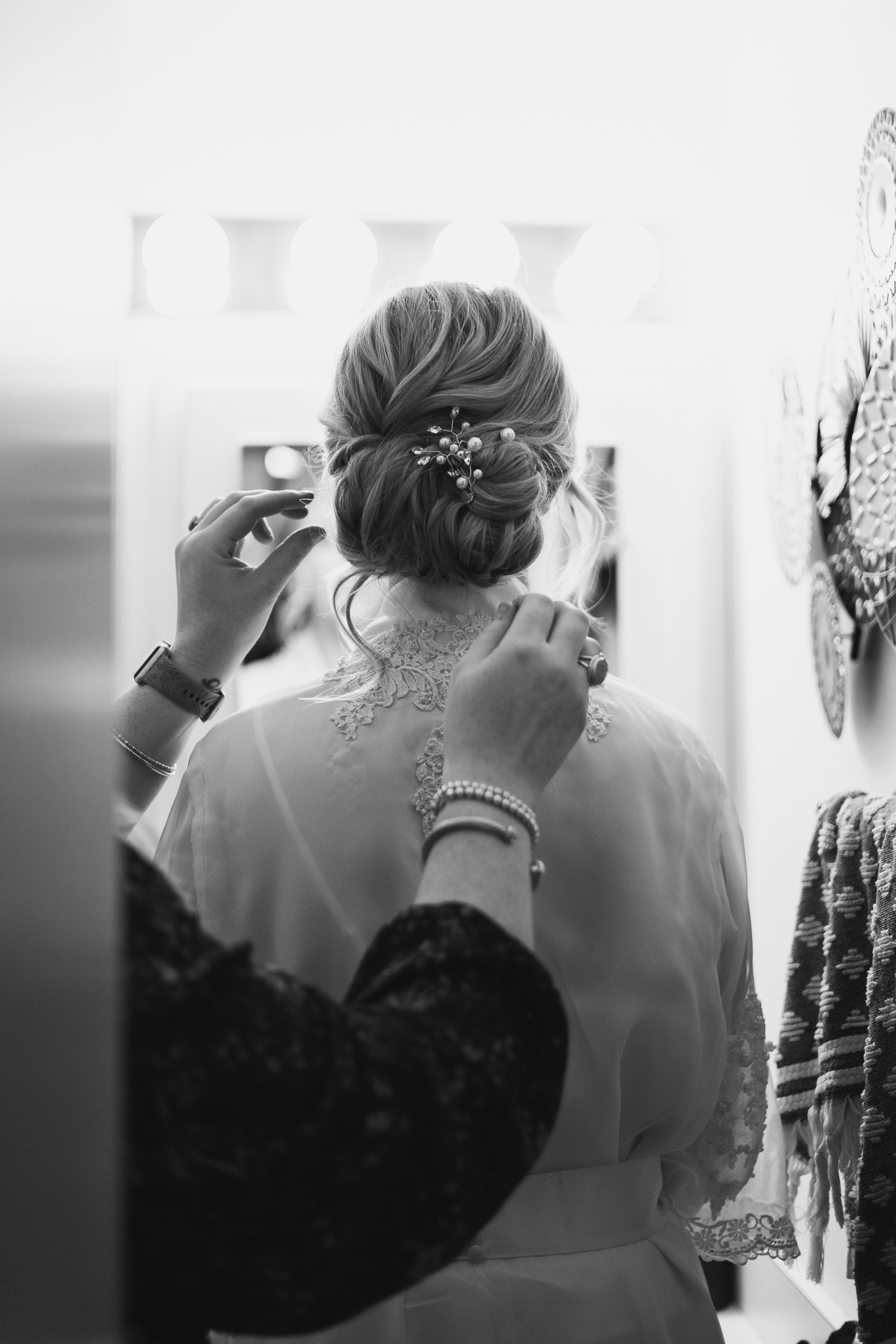 JeremyRussell-The-Venue-Wedding-Asheville-221105-03.jpg