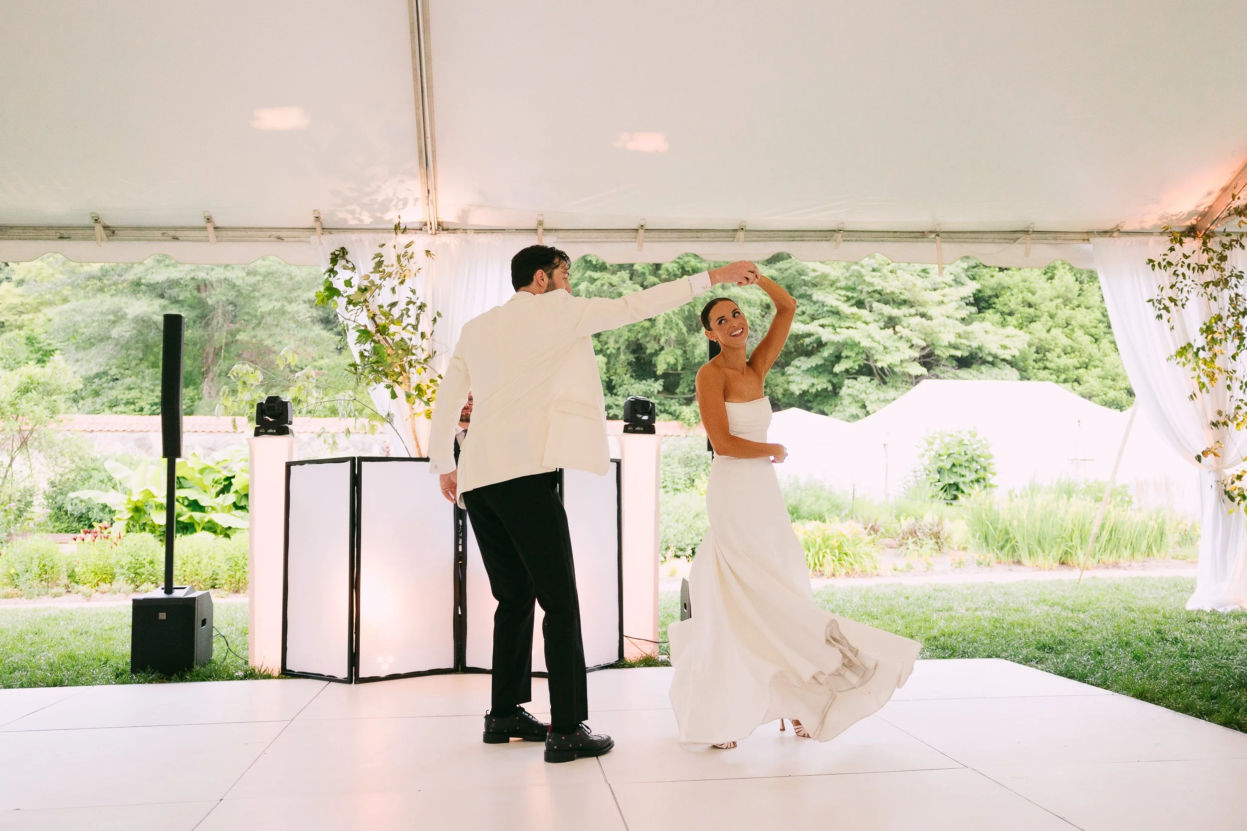 JeremyRussell-Biltmore-Wedding-Asheville-240615-076.jpg