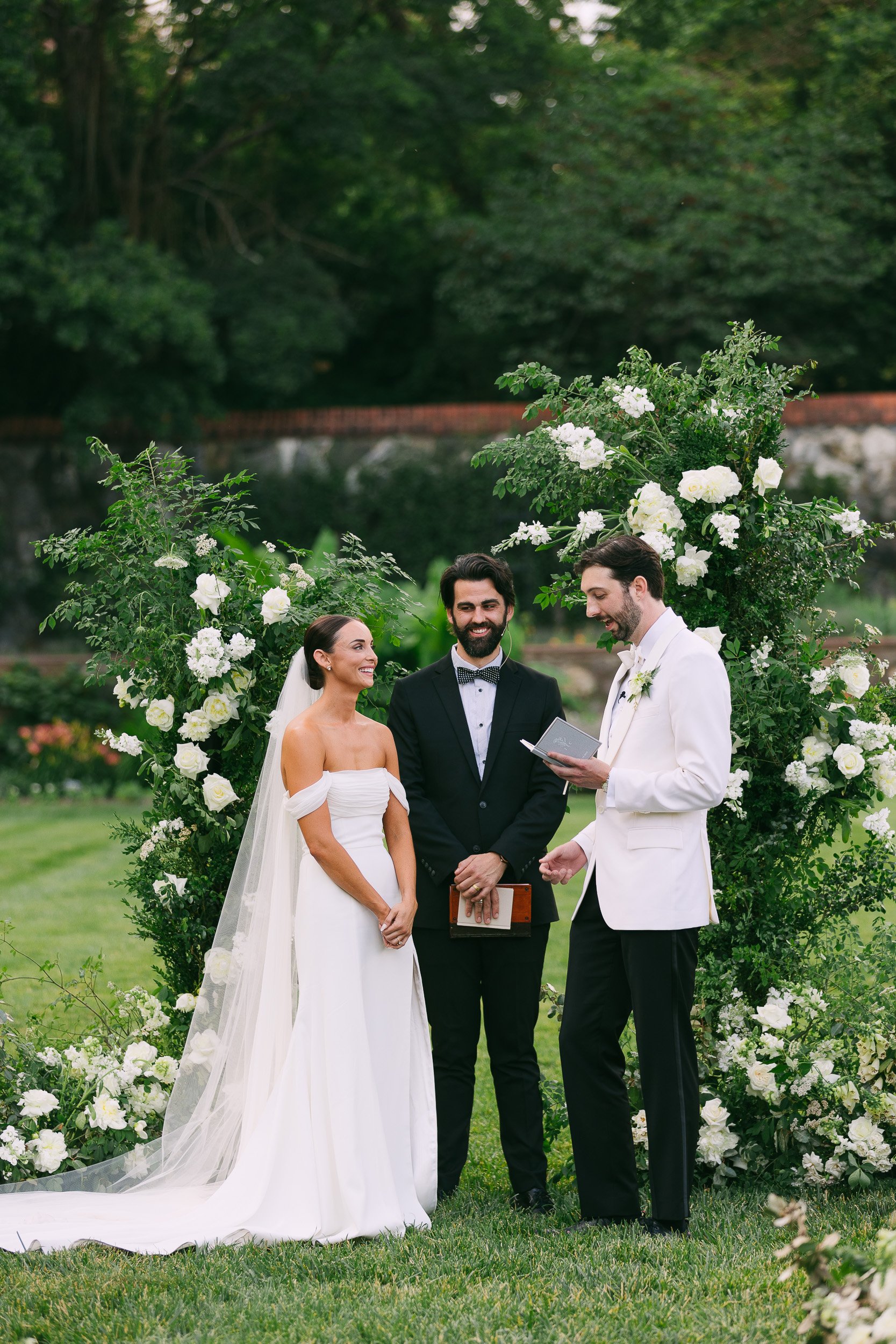 JeremyRussell-Biltmore-Wedding-Asheville-240615-046.jpg