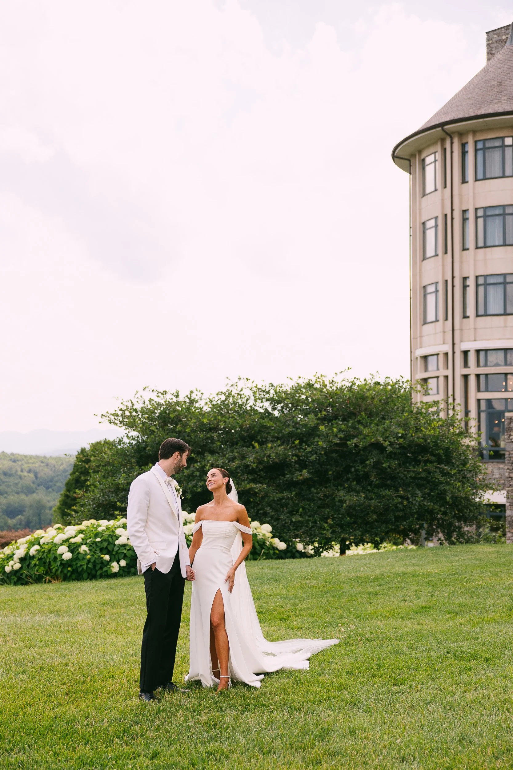JeremyRussell-Biltmore-Wedding-Asheville-240615-010.jpg