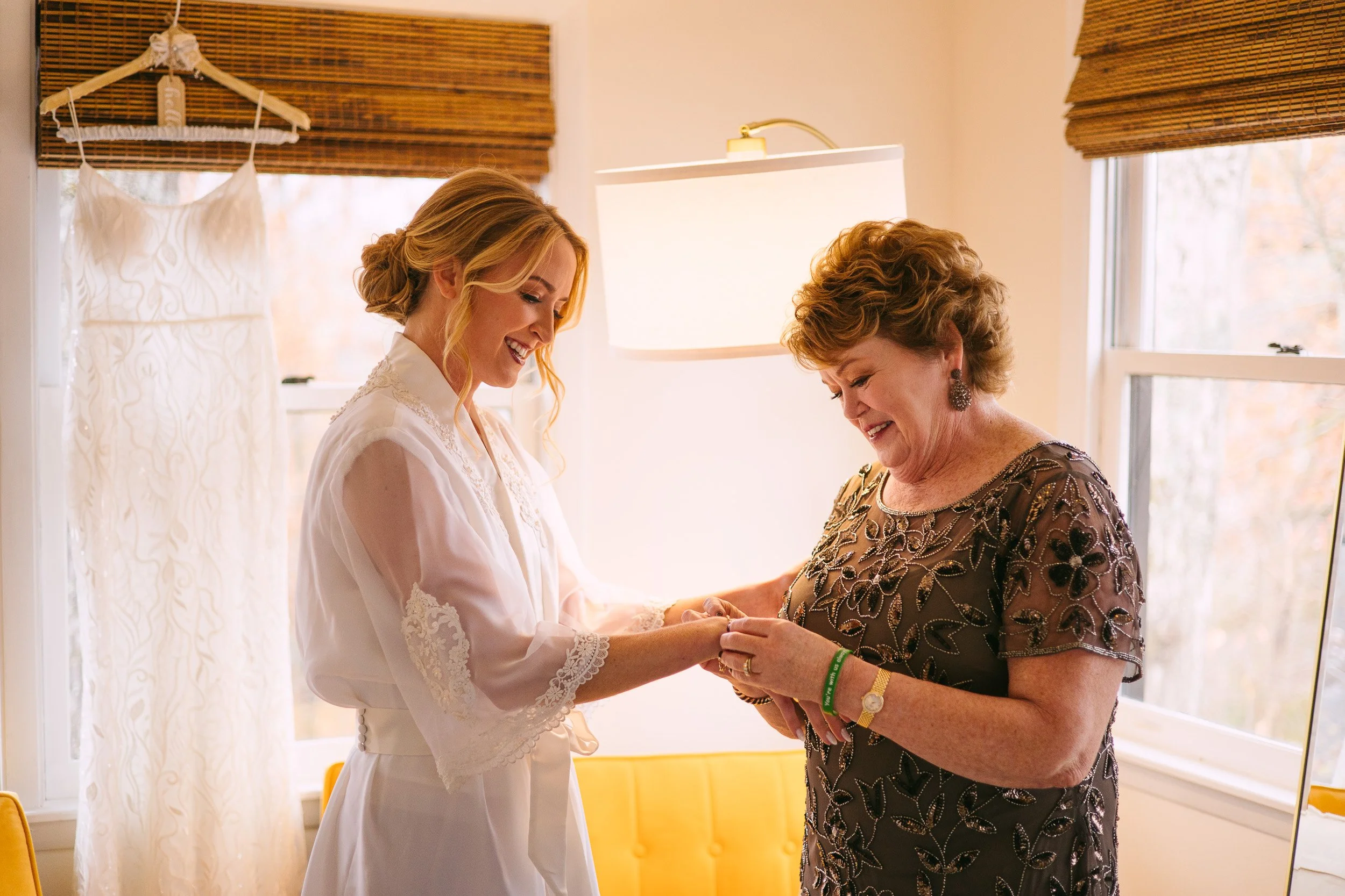 JeremyRussell-The-Venue-Wedding-Asheville-221105-09.jpg