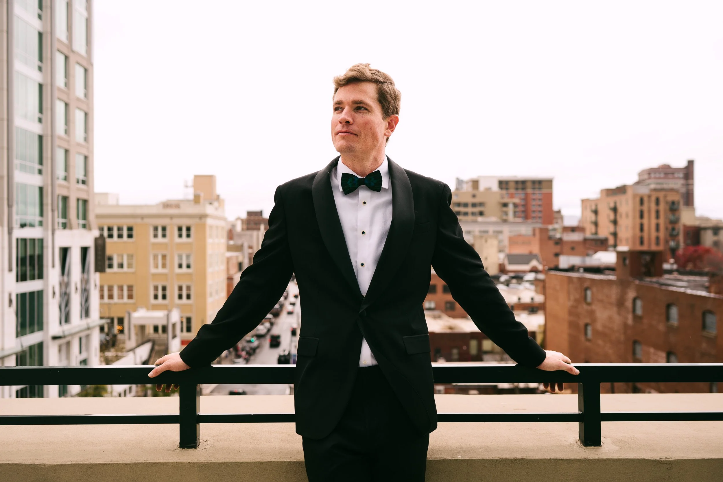 JeremyRussell-The-Venue-Wedding-Asheville-221105-20.jpg