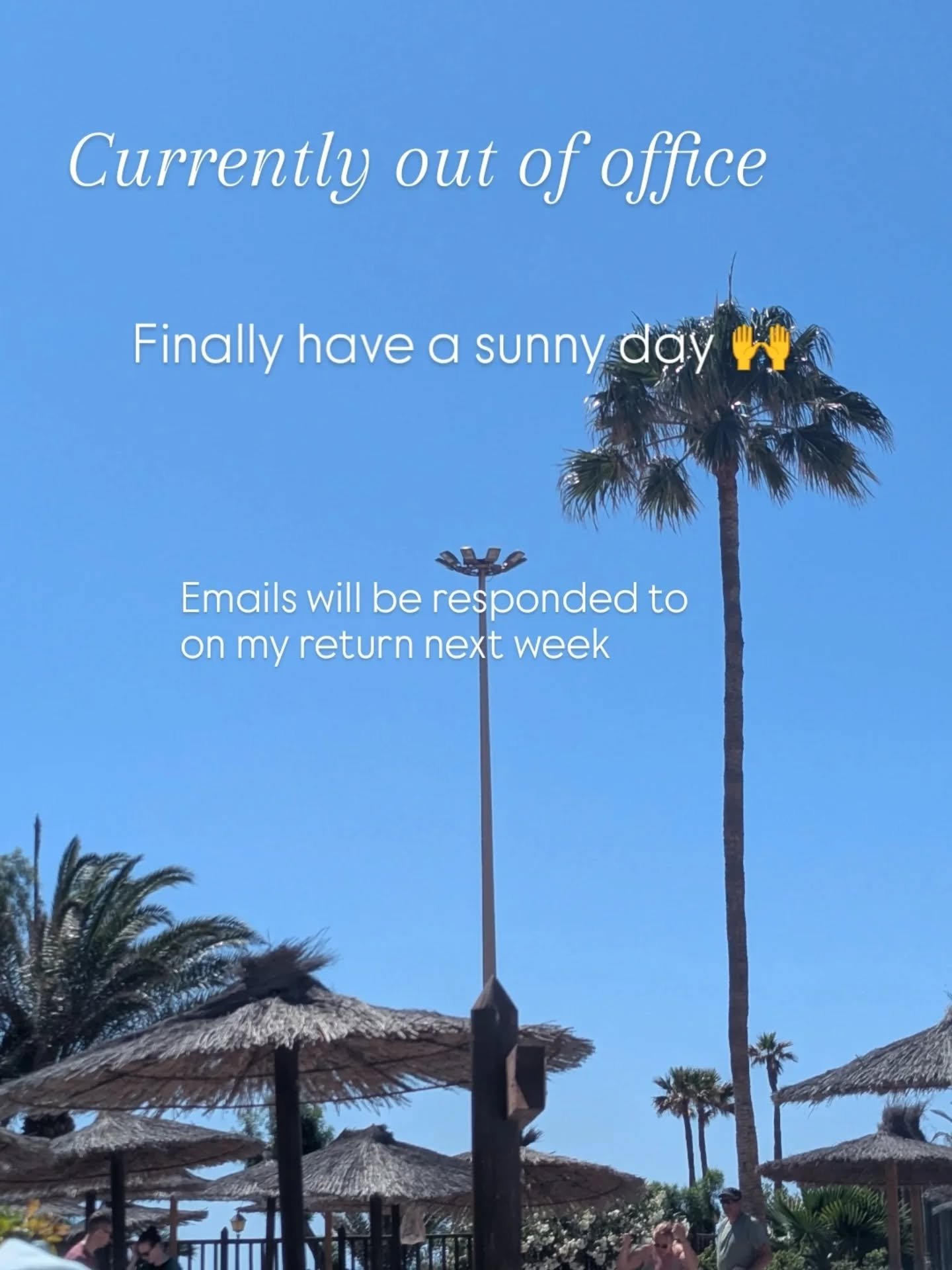 Enjoy a bit of family time with the family. 

Urgent emails will be responded to, others I will get back to you next week once I'm home. 

#holidaytime #floristonholiday #canaryislands