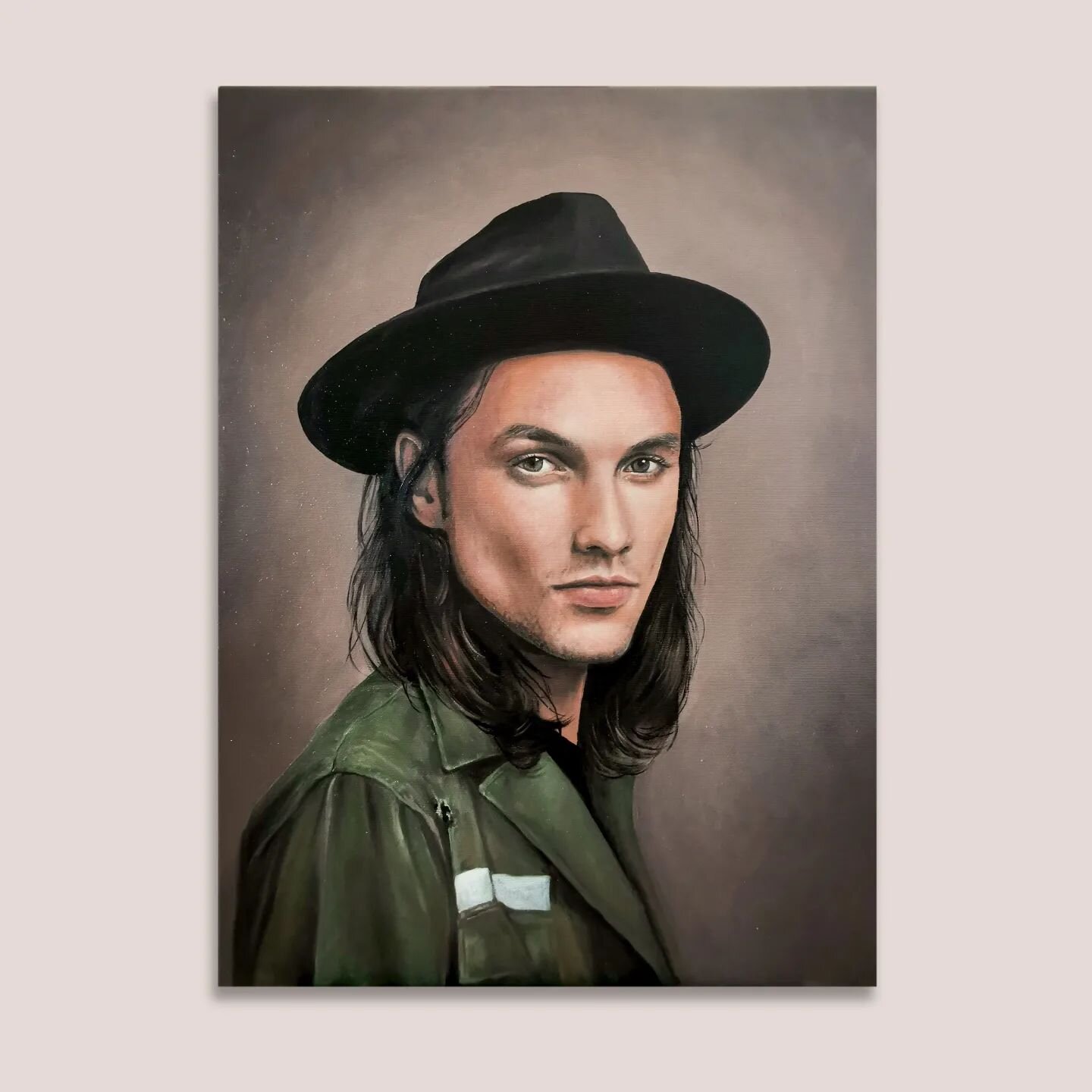 James Bay portrait, oil paint on canvas.
A personal project to practice oil painting. 

Fun fact: Today @jamesbaymusic introduced his new album 'Leap'. 👌🎸 

*Drawn from a picture shot by Will Bremridge. 
Check out my previous Insta story's (🎨) for