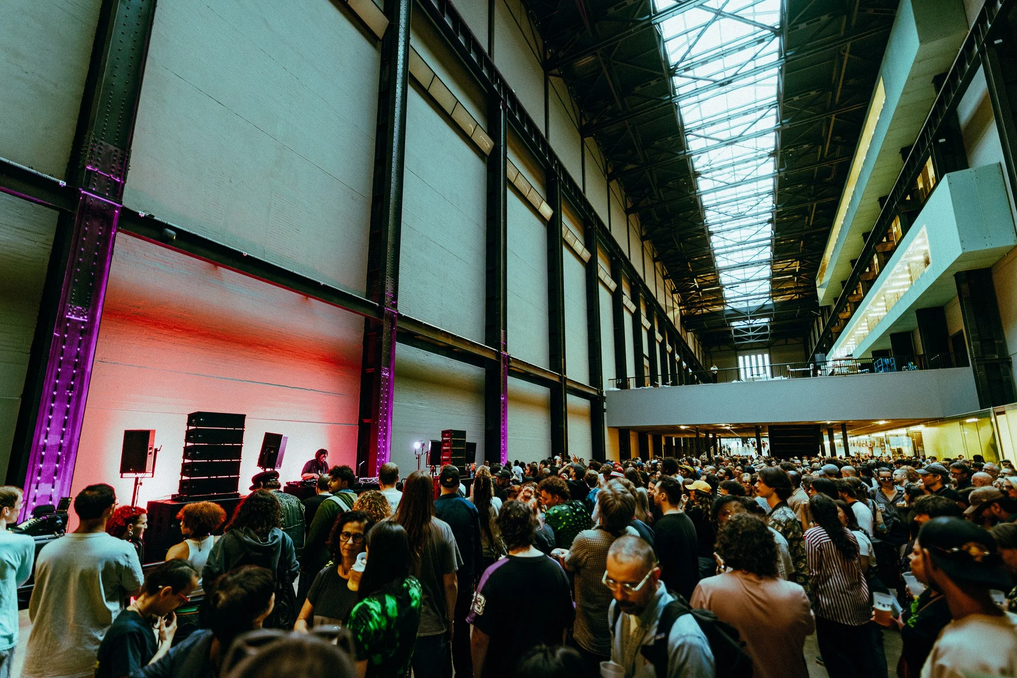 250829_Warp_TateModernLates_AmyFernPhotography_Webres_ 0027.jpg