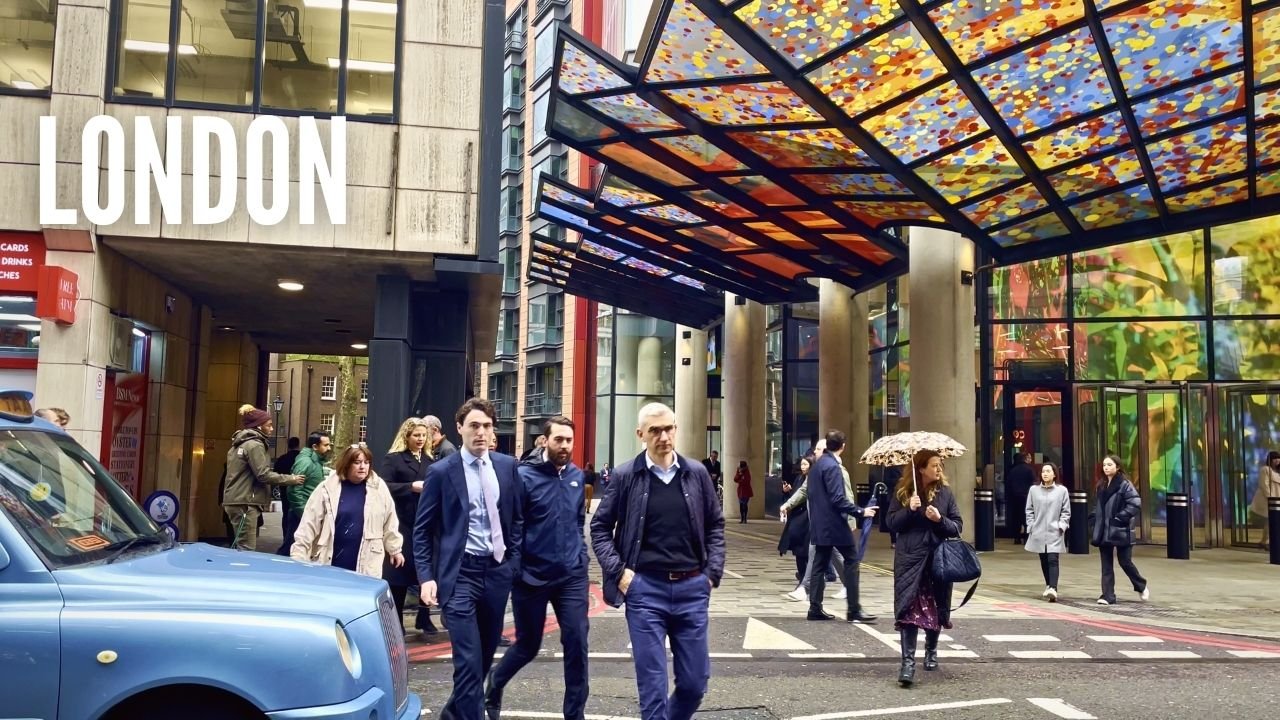 Walking Through the Financial District: Exploring London's Richest Offices