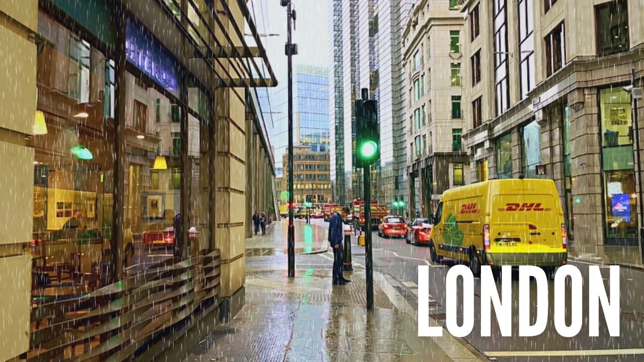 Experience the Ambiance of London Financial District in the Rain: A Walking Tour in 4K HDR