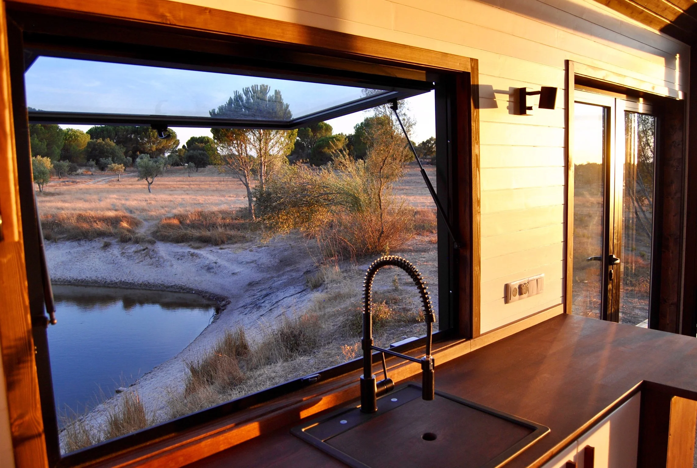 Tiny-house for rental adventure