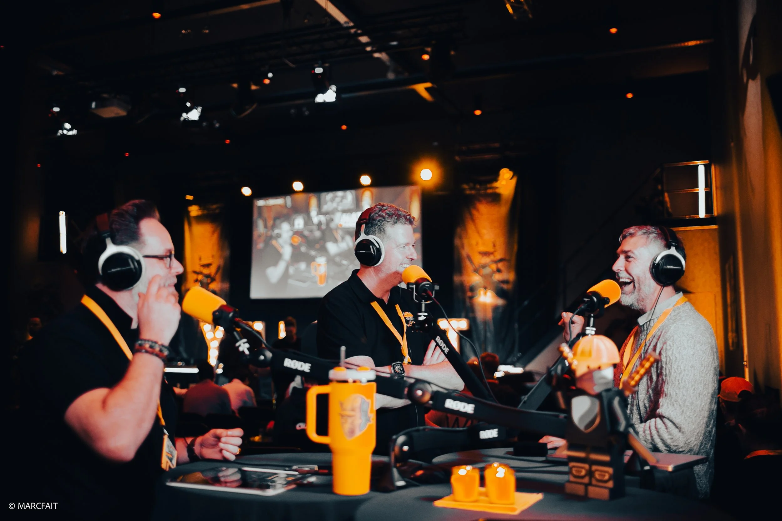 Podcast during a hybrid business conference at MARCFAIT.