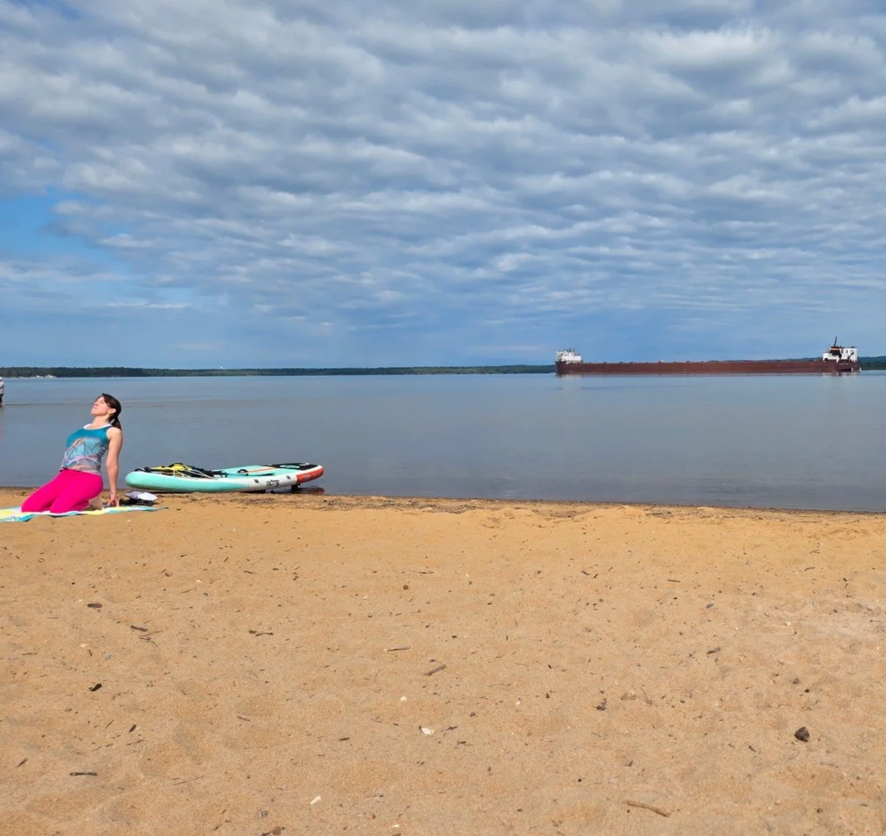 For confident exploration of the Eastern Upper Peninsula's diverse landscapes, stable hips are indispensable. While yoga opens and lengthens, Pilates provides a grounded approach to hip health by emphasizing core stability, alignment, and precise, co