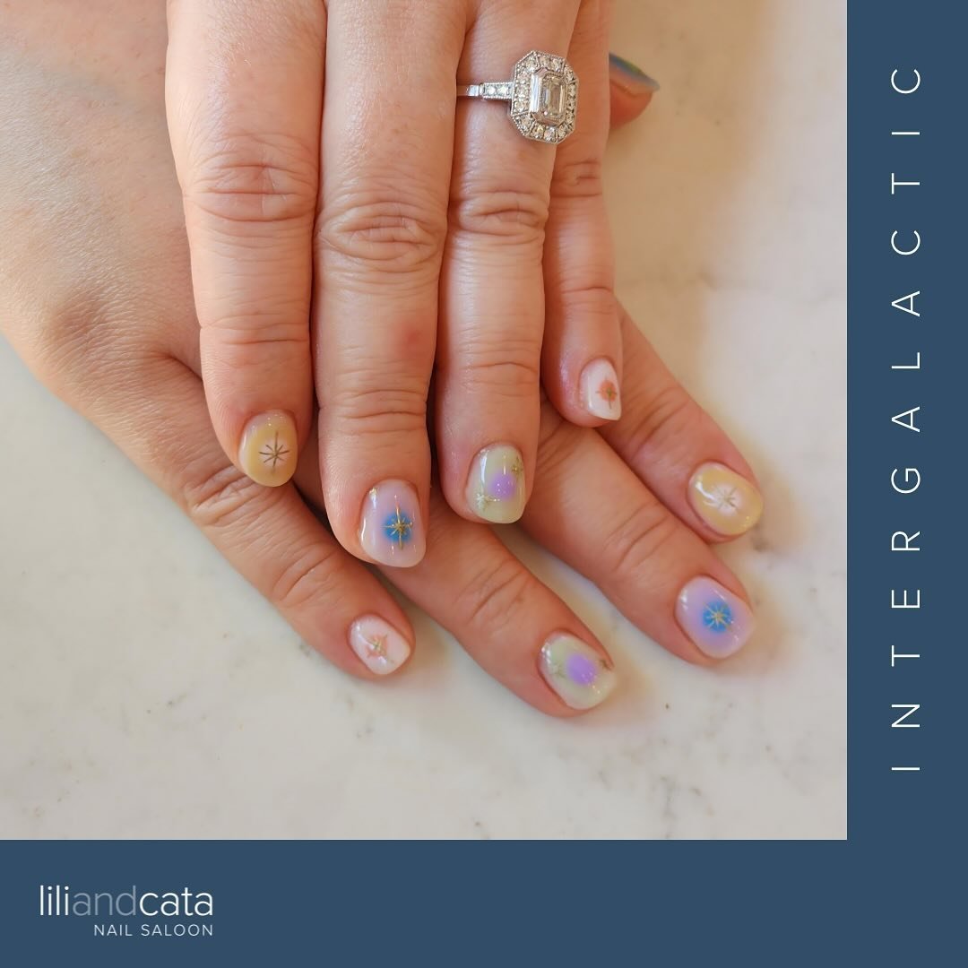 This nail art is out of this world!! 
💫💅🏽🪐💅🏽🌌💅🏻✨
💅🏼 by Ana

#LiliAndCata #NonToxicNailSalon #NailArt #NailDesign #Williamsburg #Greenpoint #Brooklyn #GelManicure #CrueltyFree #Vegan #WaterlessManicure #WaterlessNailSalon