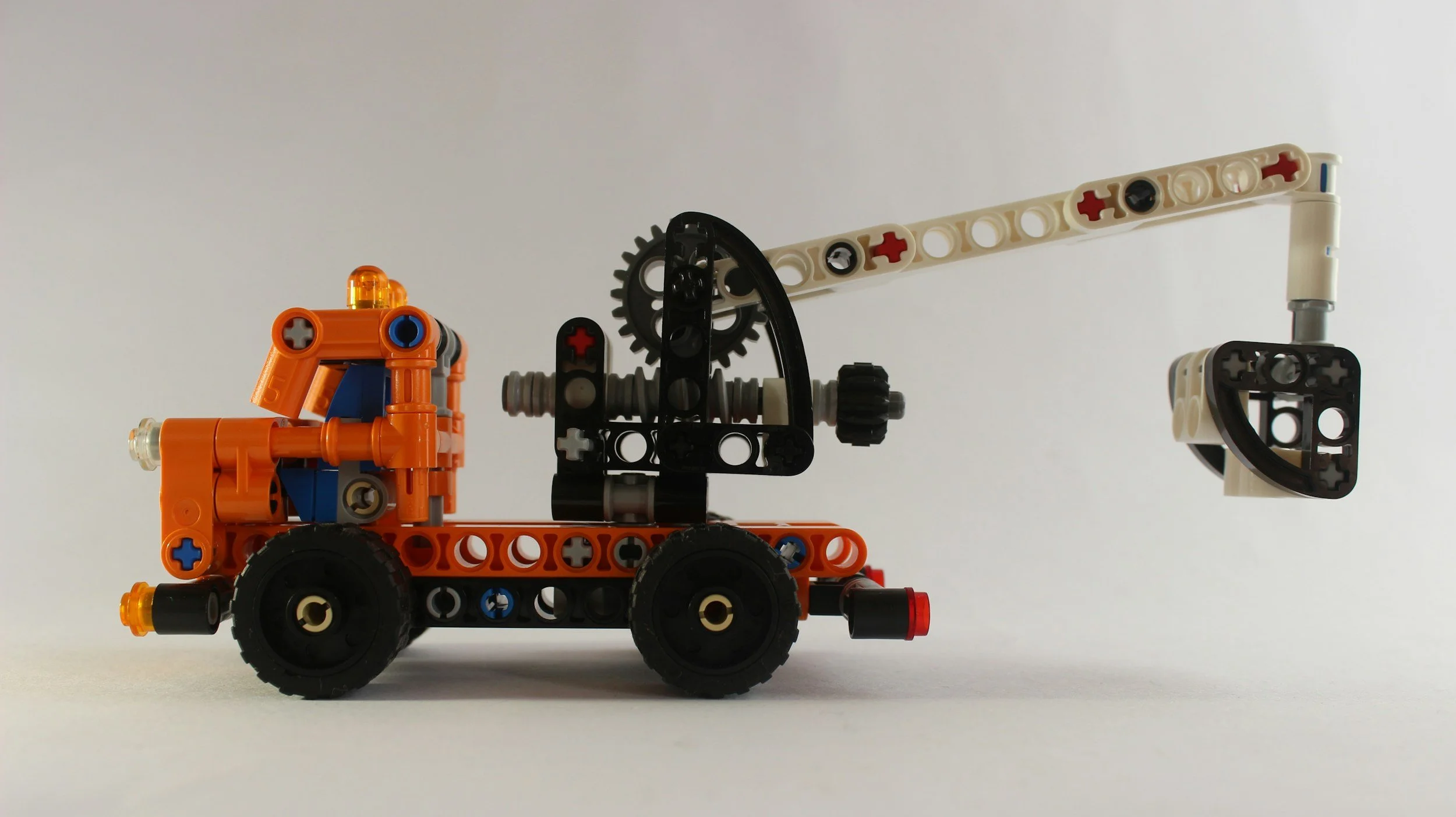 lego cherry picker