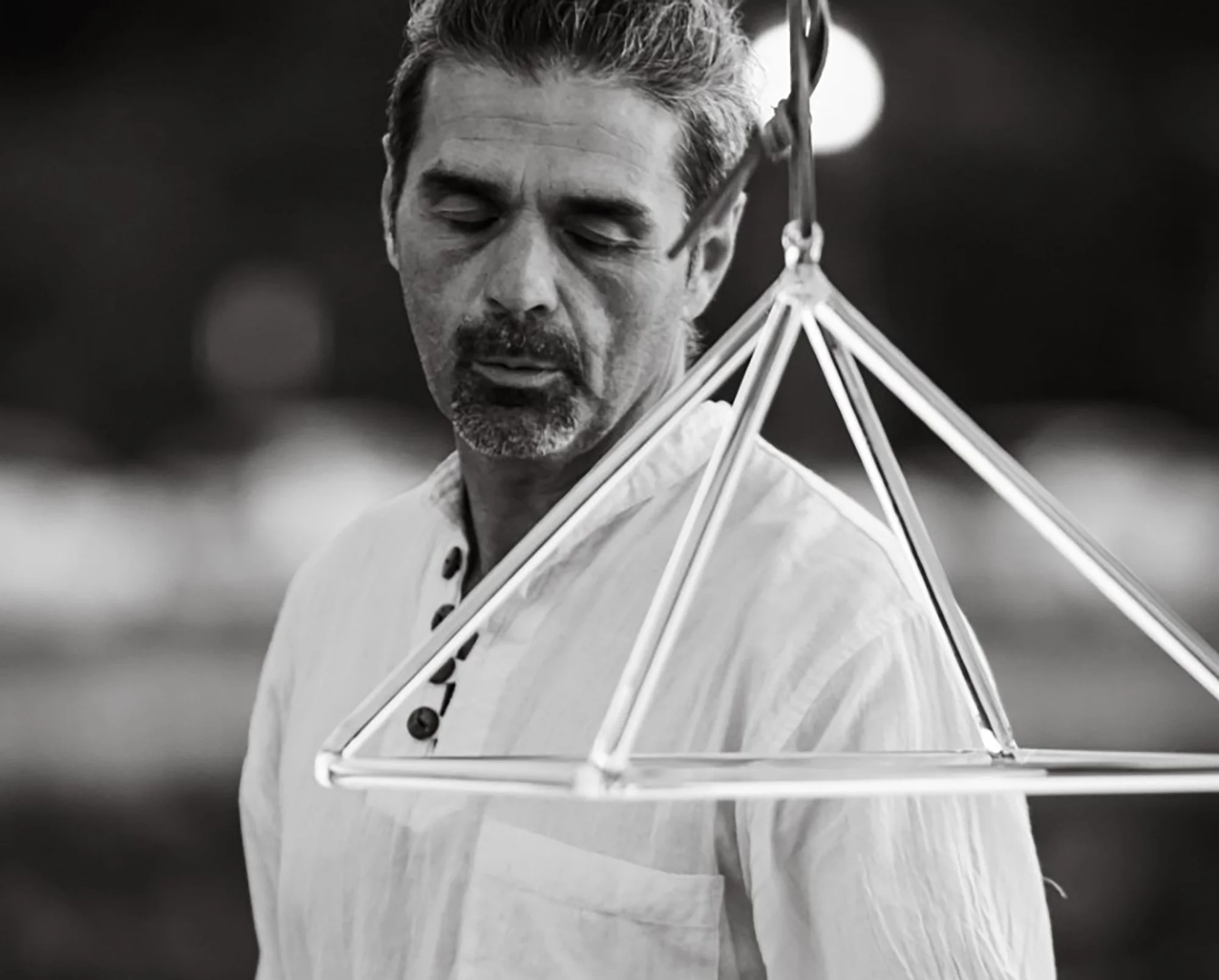 PYRAMIDES DE CRISTAL CLAIR.jpg