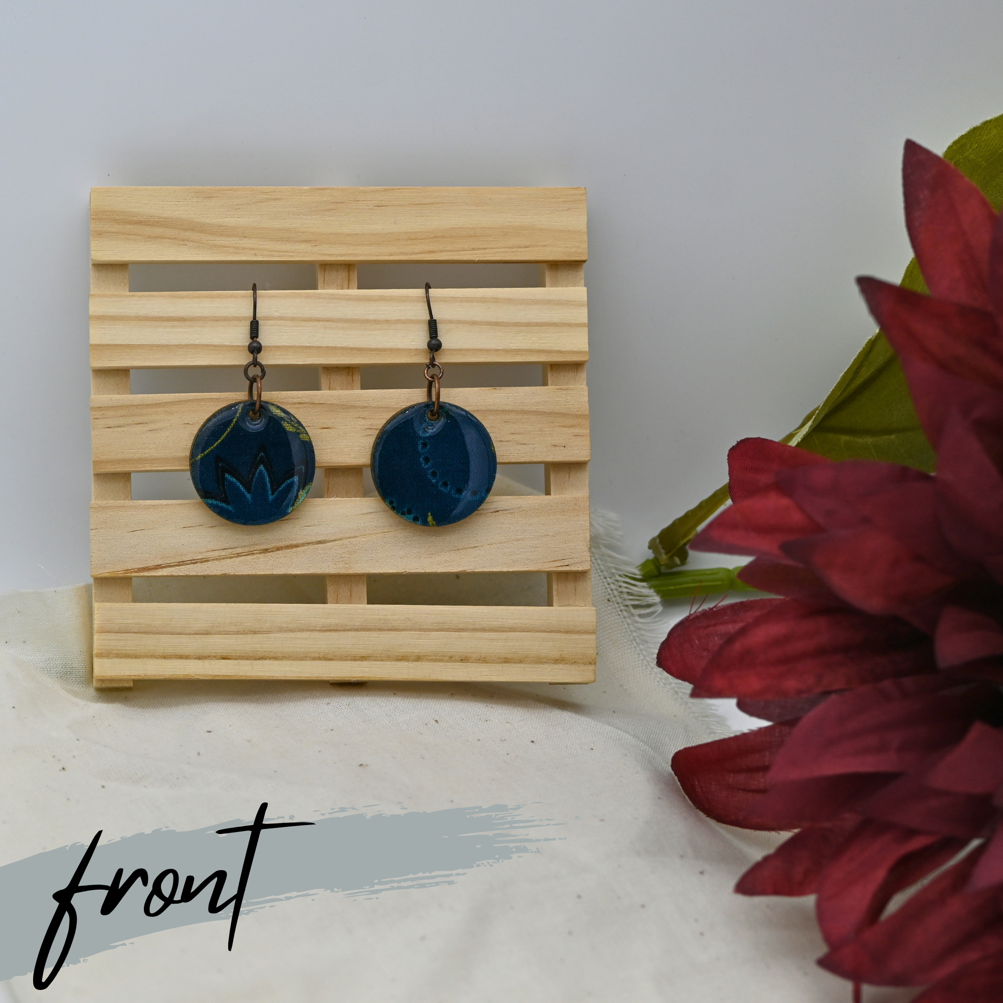 31 - Bluebells - Small Circles - Front.png