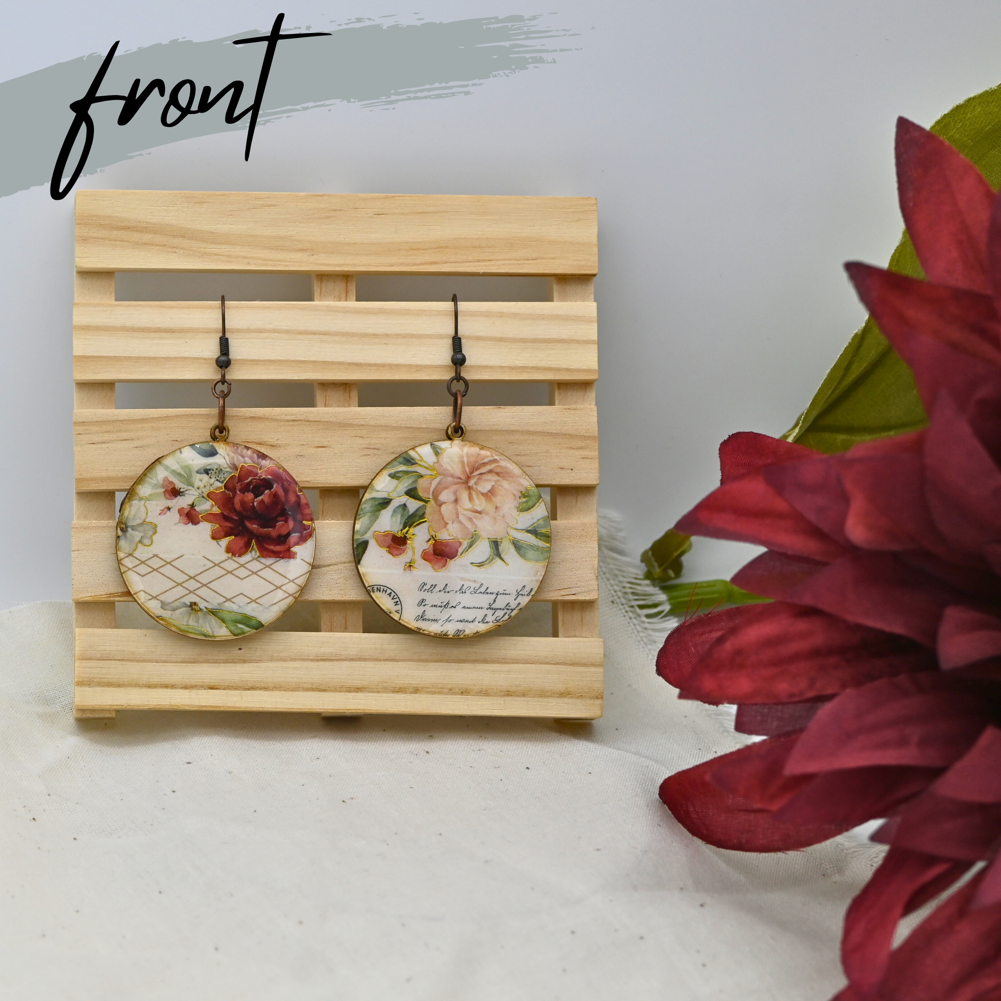 18 - Flowers, Gold, Fabric - Large Circles - Front.png