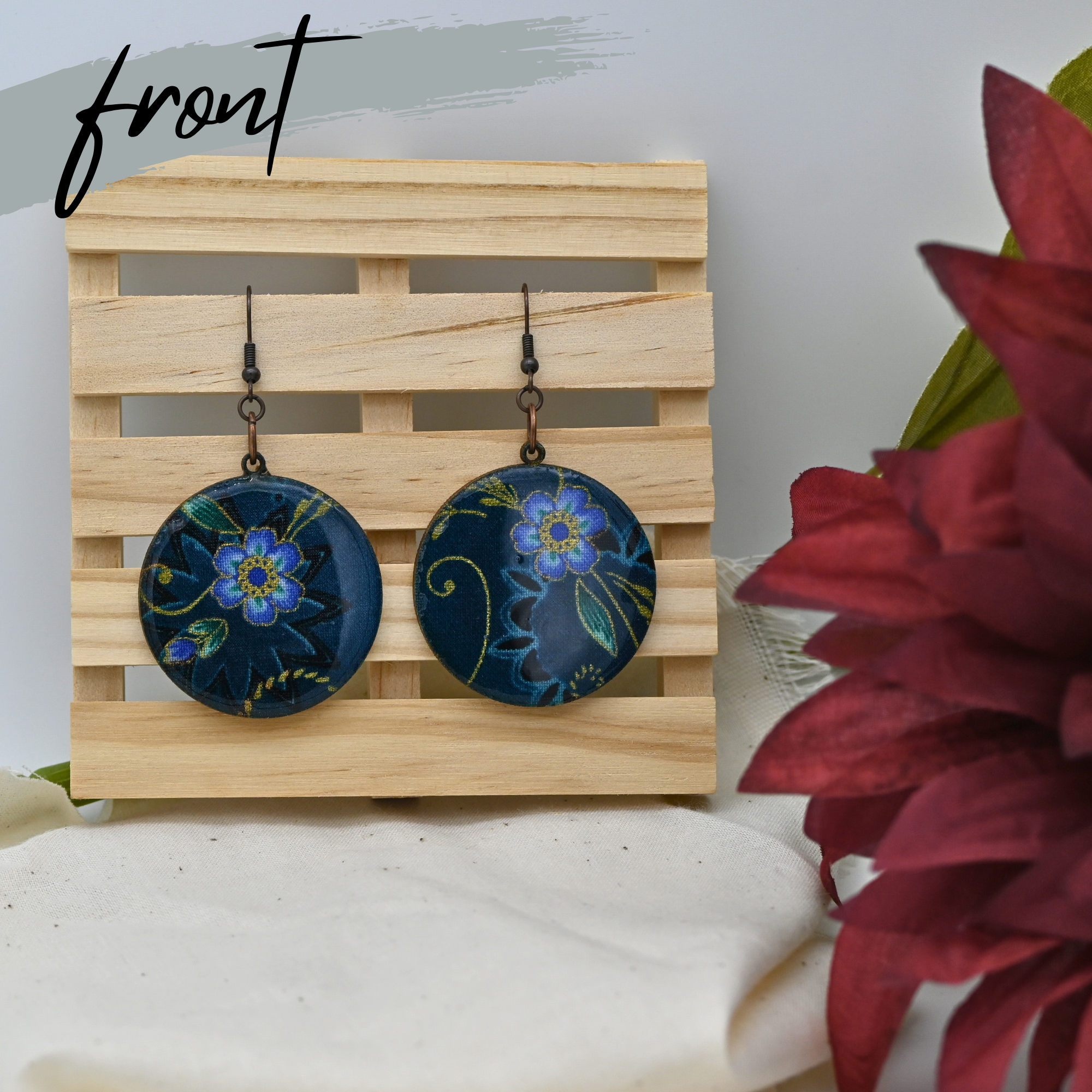 03 - Bluebells - Large Circles - Front.png