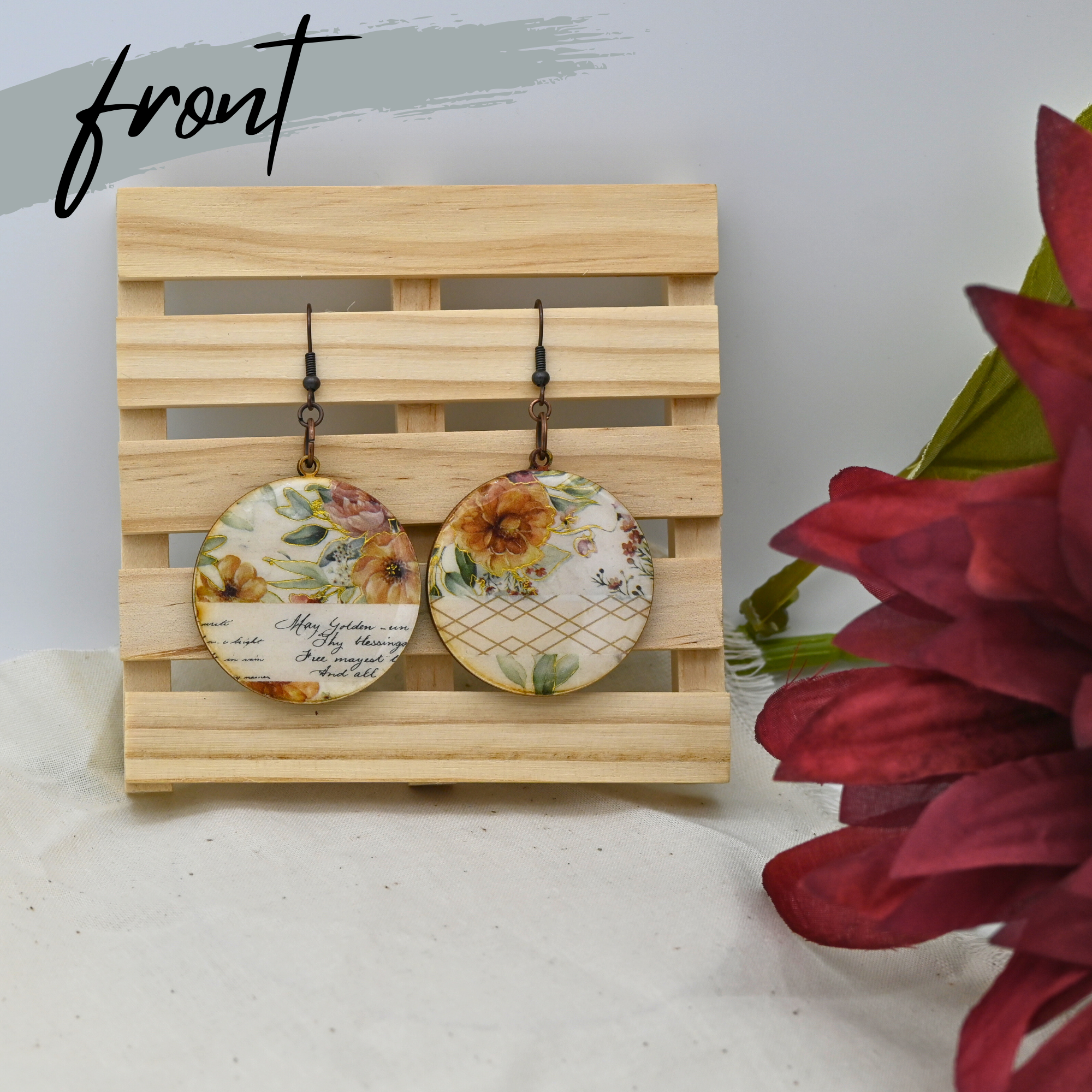 17 - Flowers, Gold, Fabric - Large Circles - Front.png