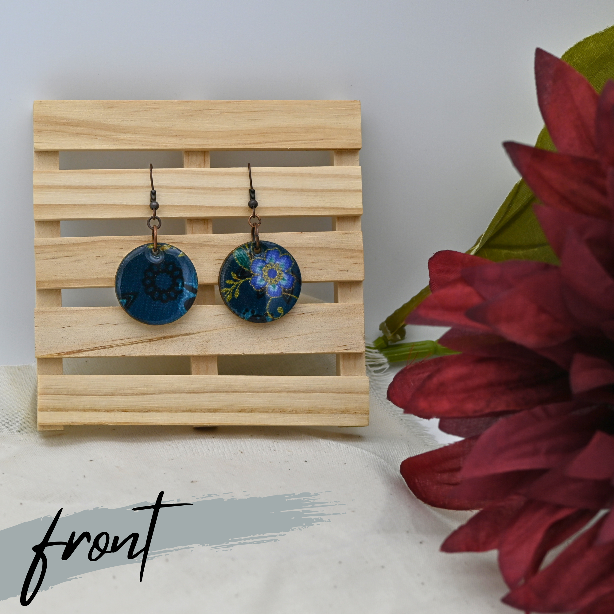 32 - Bluebells - Small Circles - Front.png