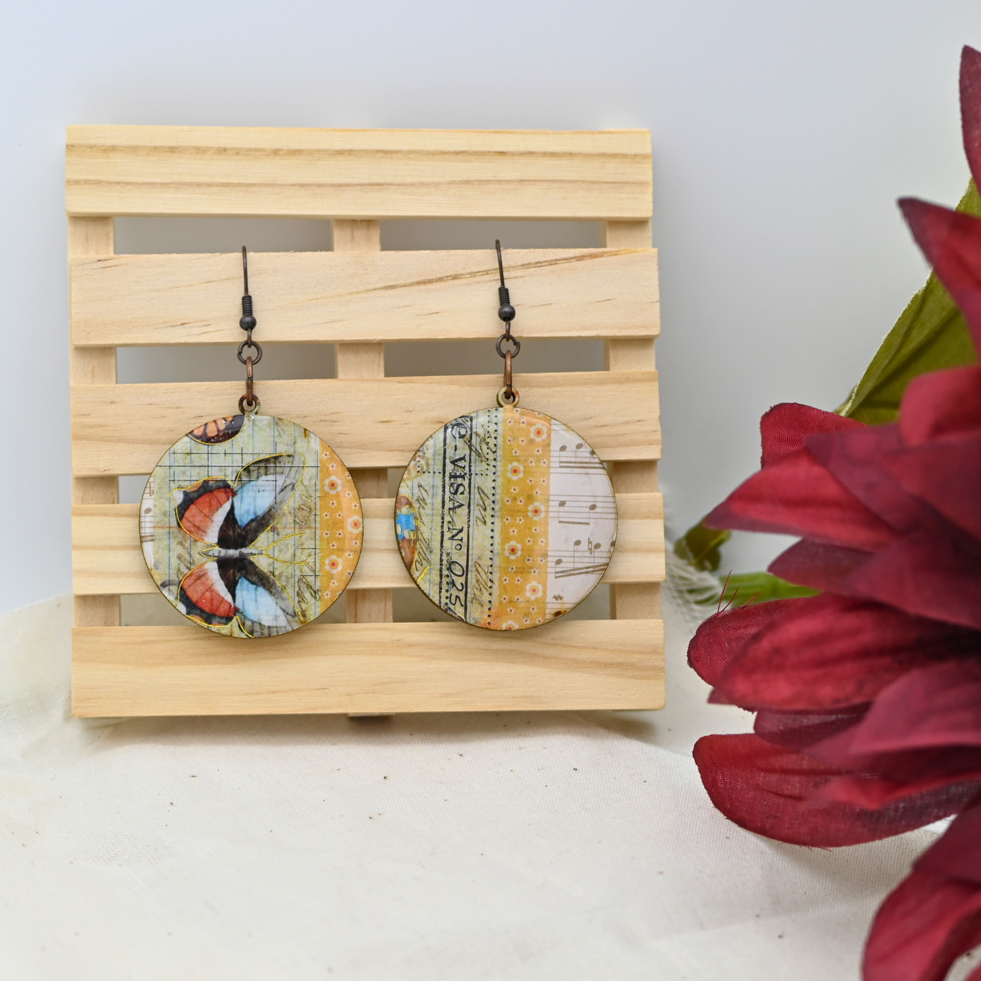 Wildly Musical - Large Circles (#7)