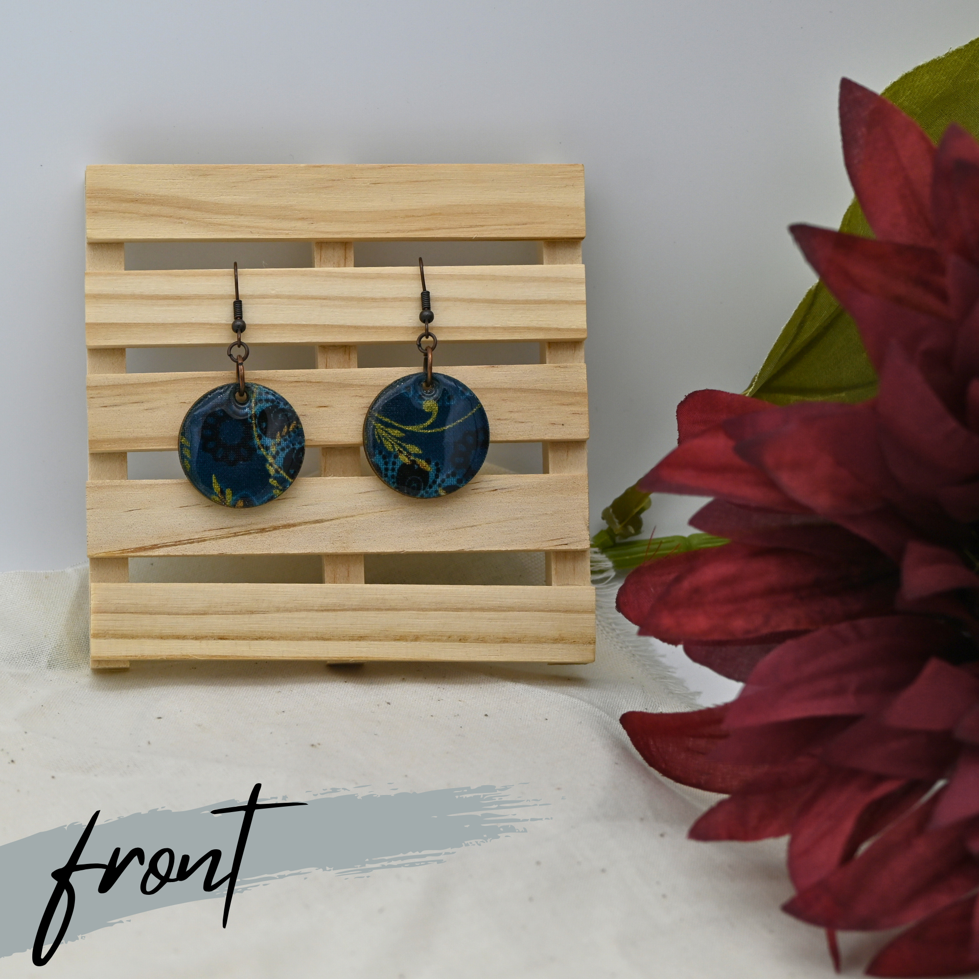 33 - Bluebells - Small Circles - Front.png